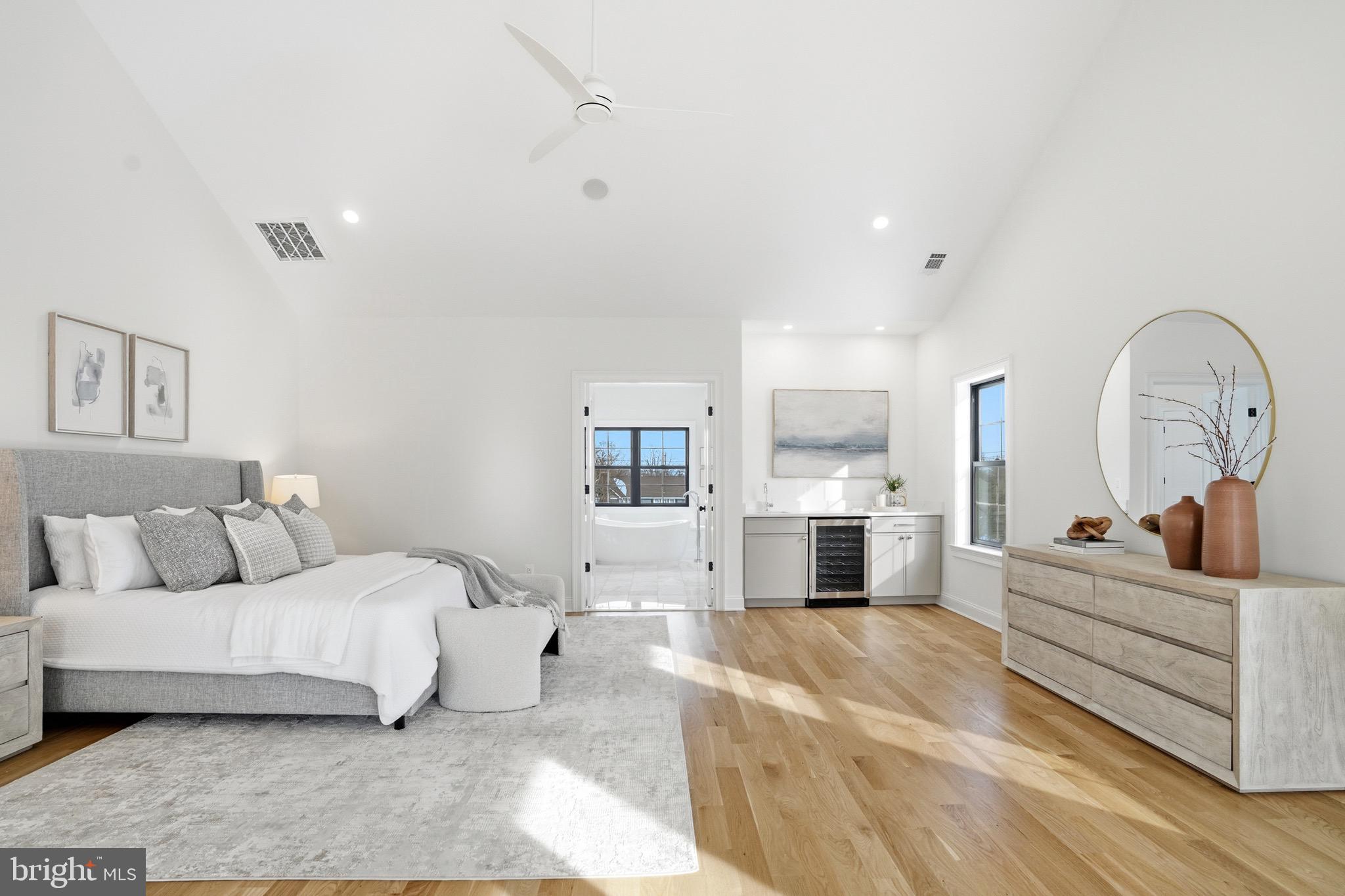 BERKSHIRE OAKWOOD - Residential
