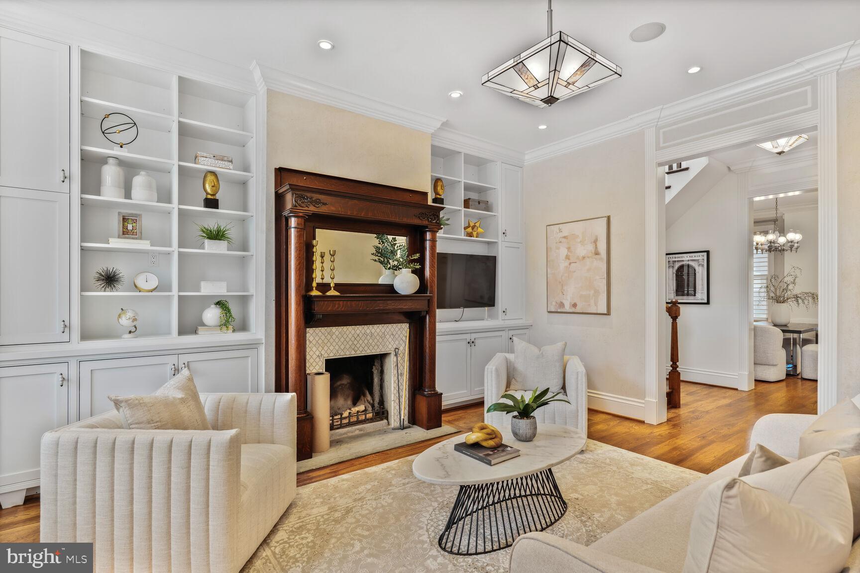 GEORGETOWN - Residential