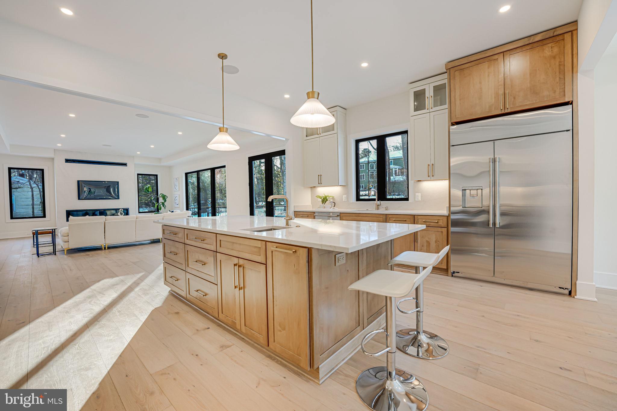 LEE FOREST - Residential