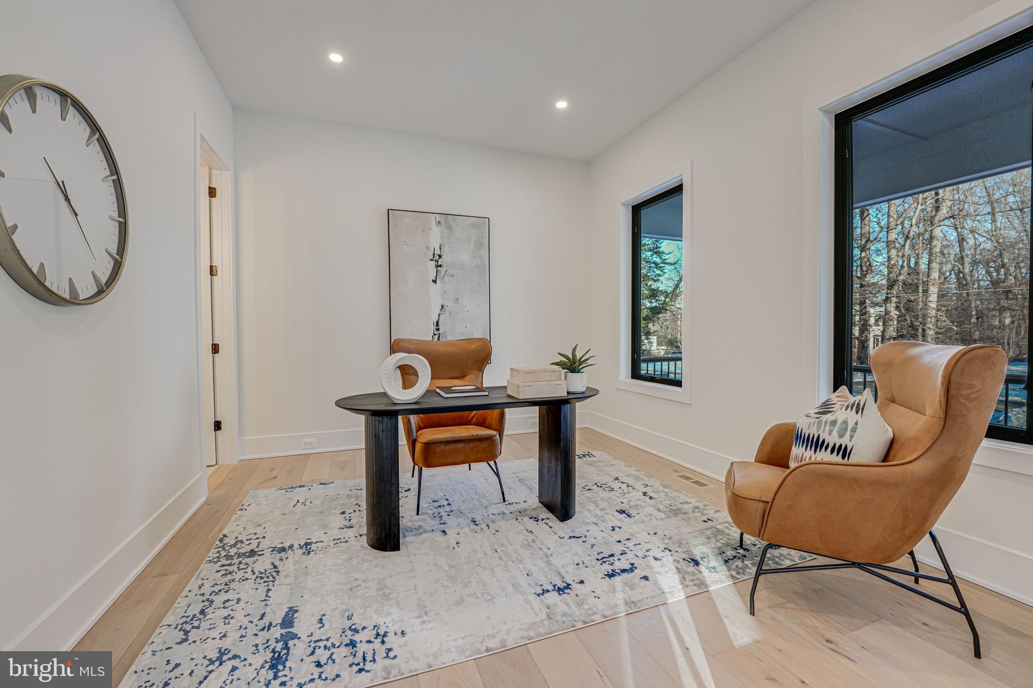 LEE FOREST - Residential