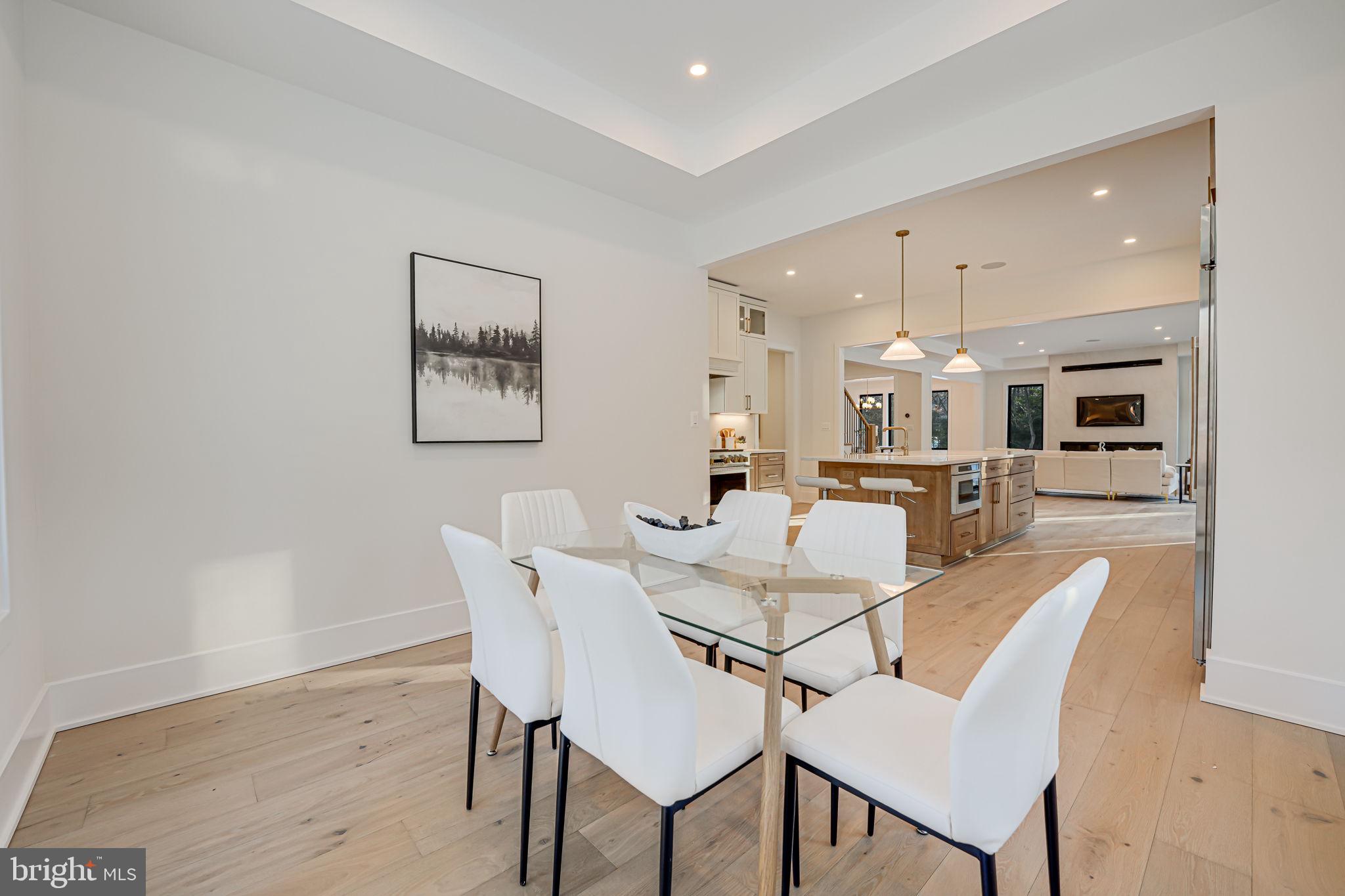 LEE FOREST - Residential