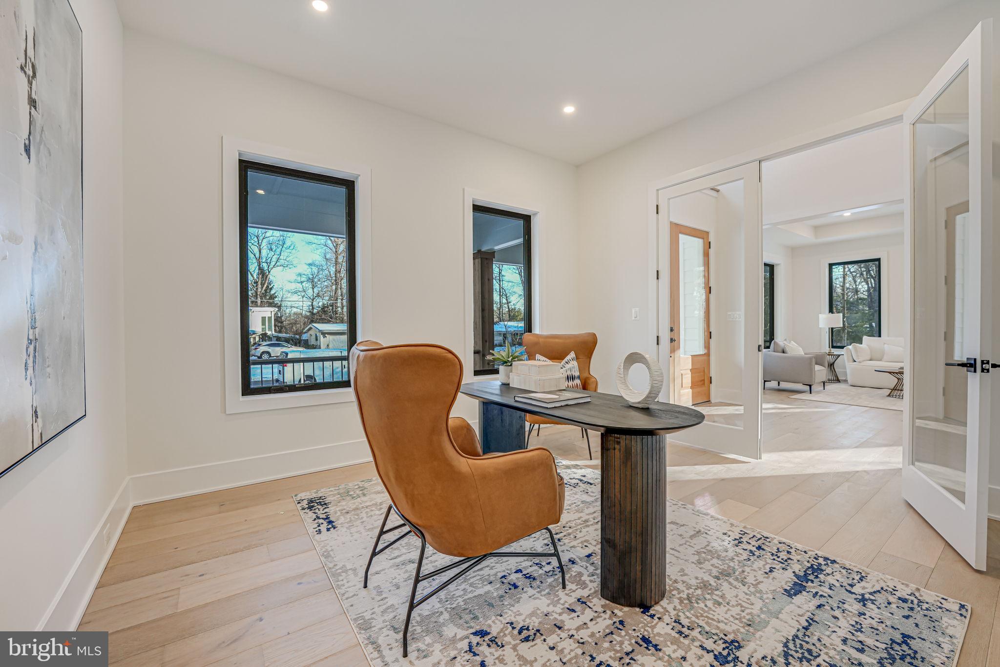 LEE FOREST - Residential