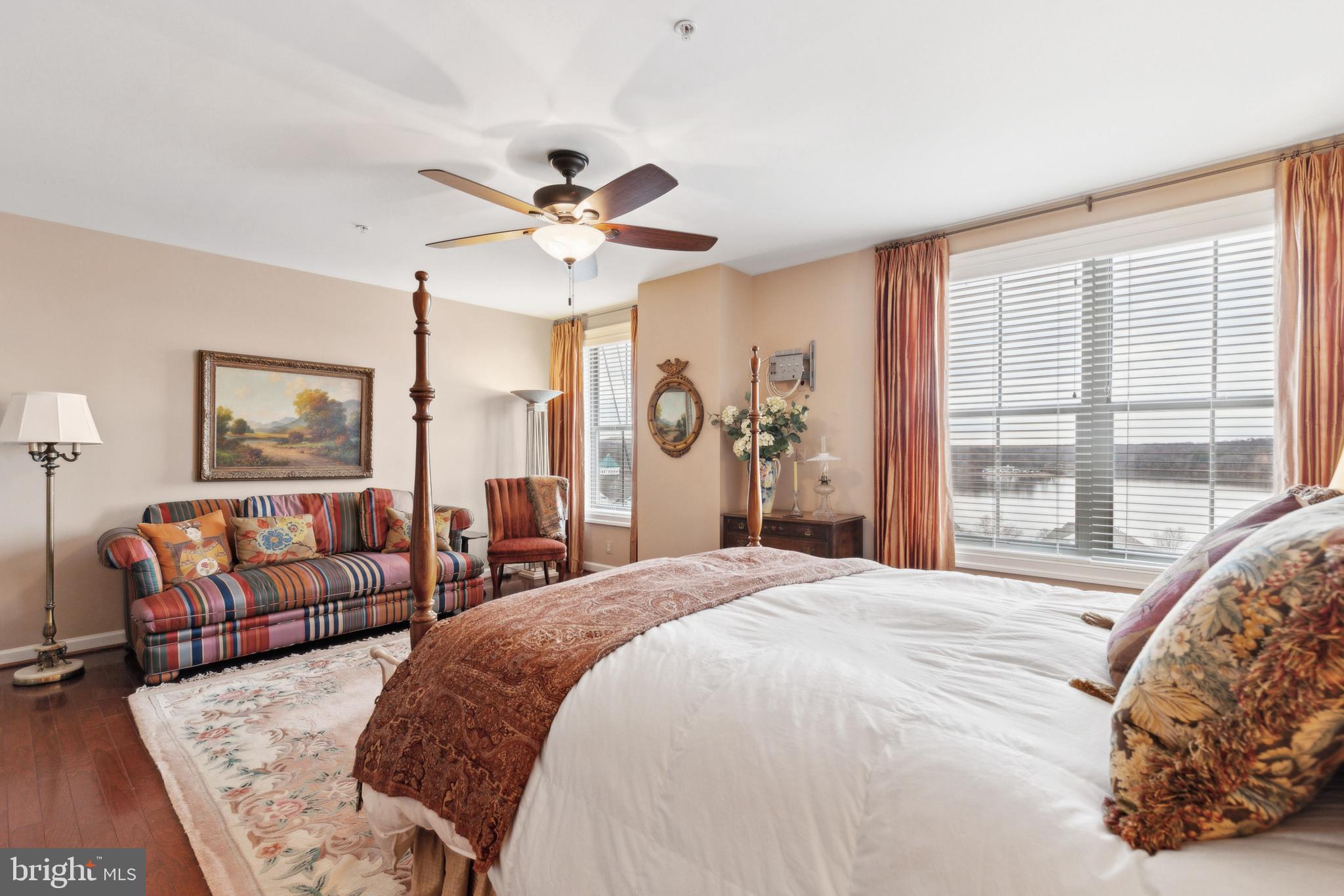 HARBOR VIEW - Residential Lease