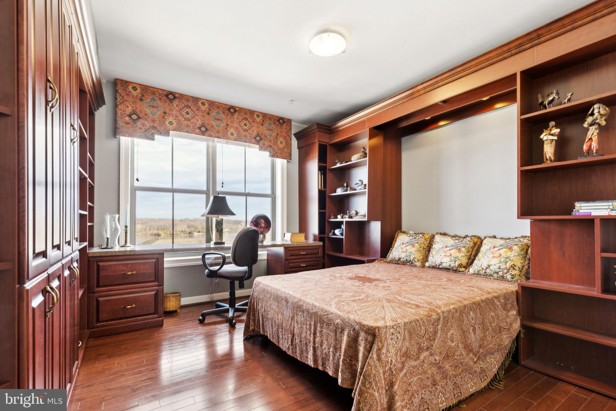 HARBOR VIEW - Residential Lease