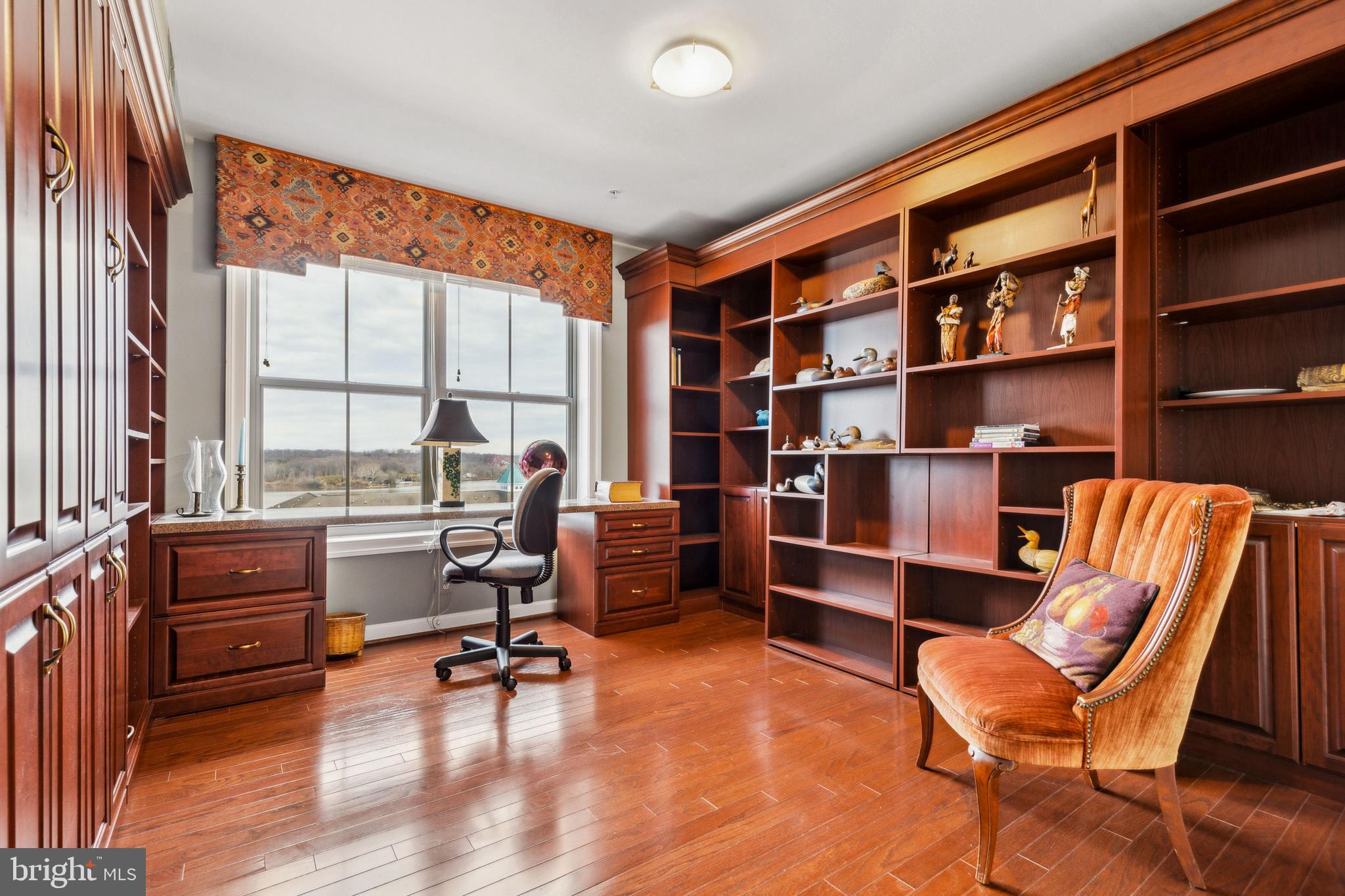 HARBOR VIEW - Residential Lease