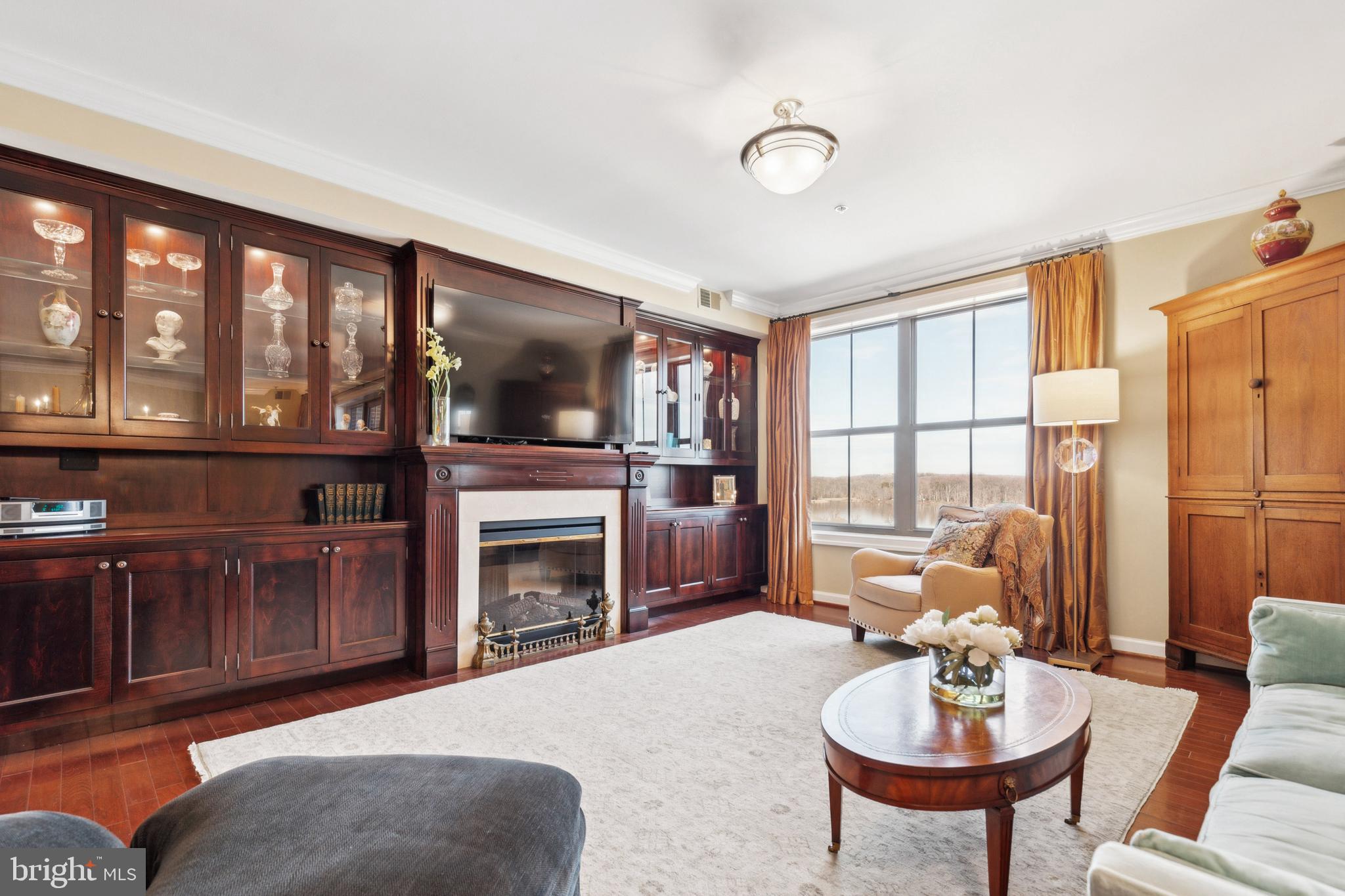 HARBOR VIEW - Residential Lease