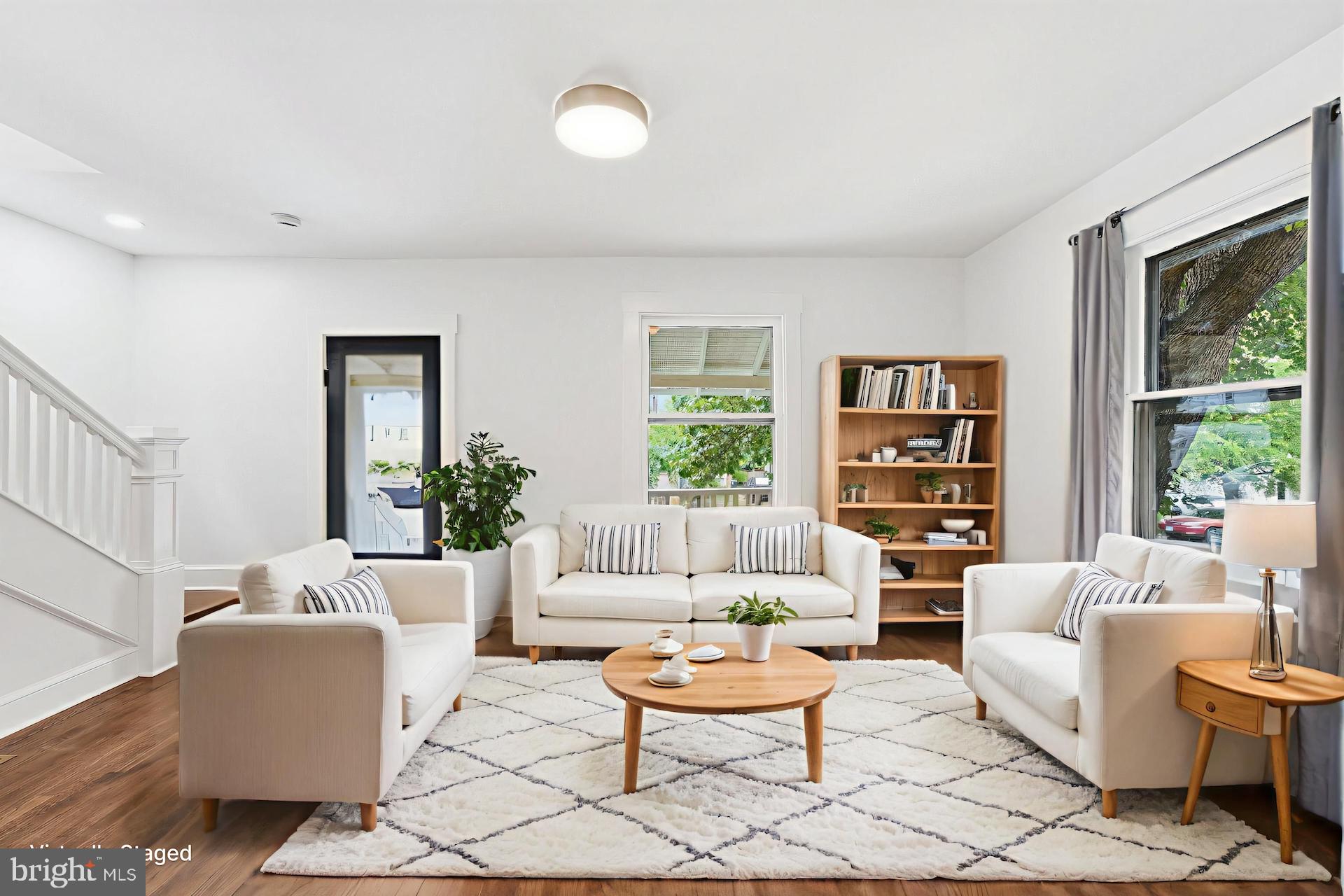 EDGEMONT - Residential