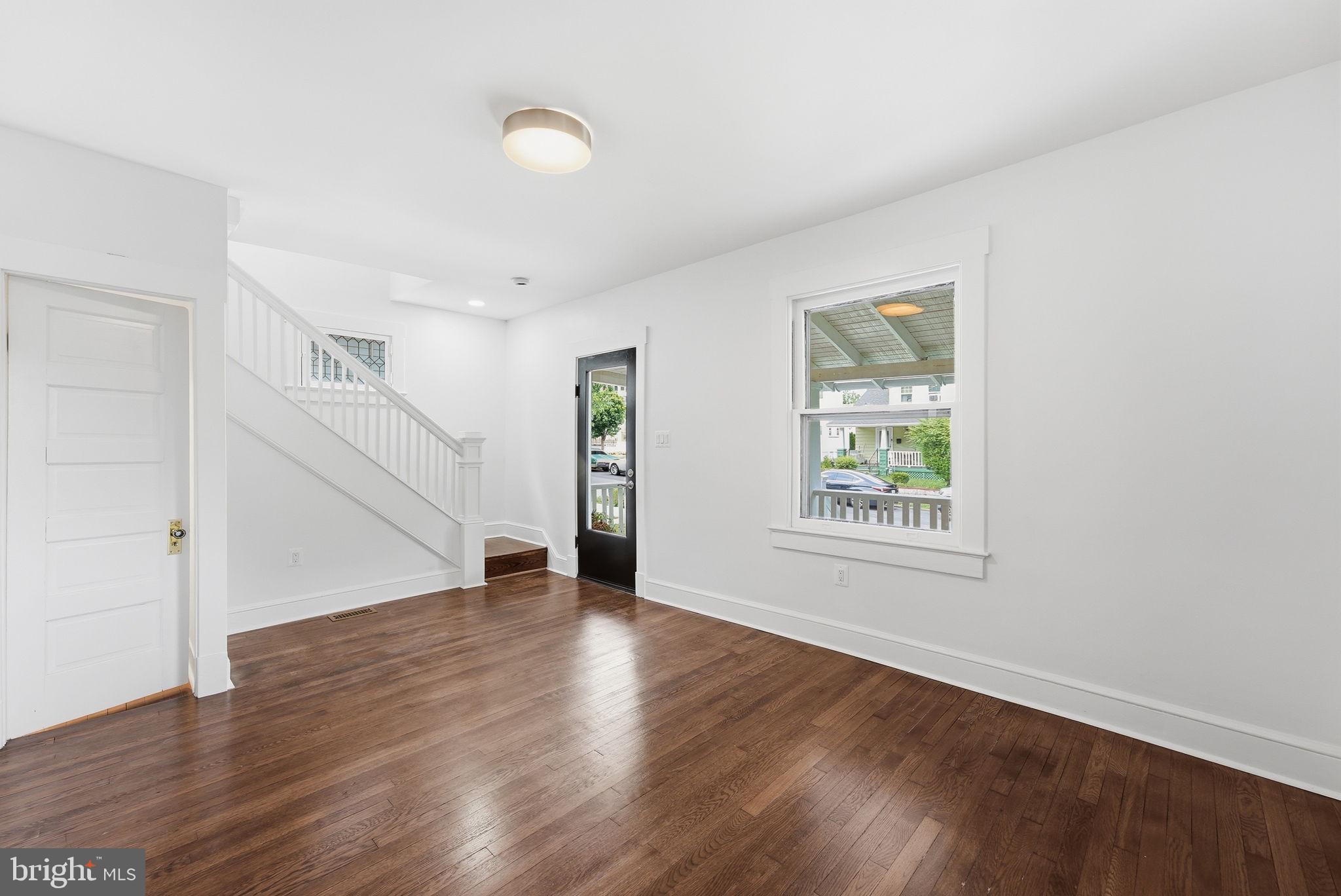 EDGEMONT - Residential