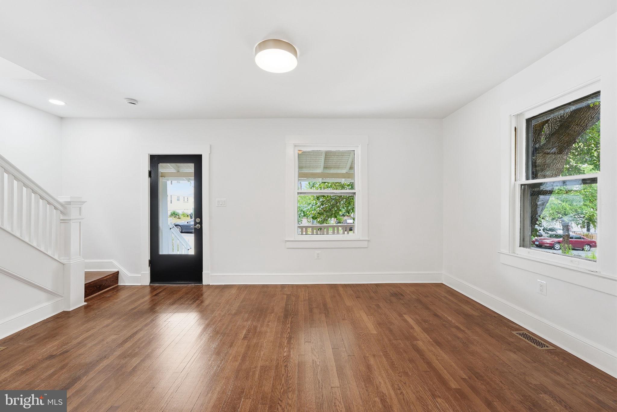 EDGEMONT - Residential