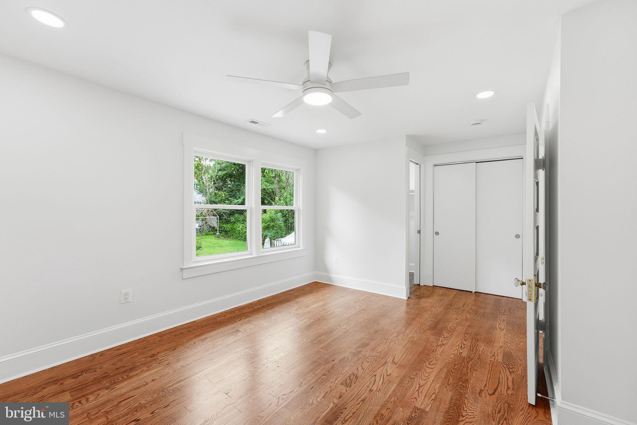 EDGEMONT - Residential