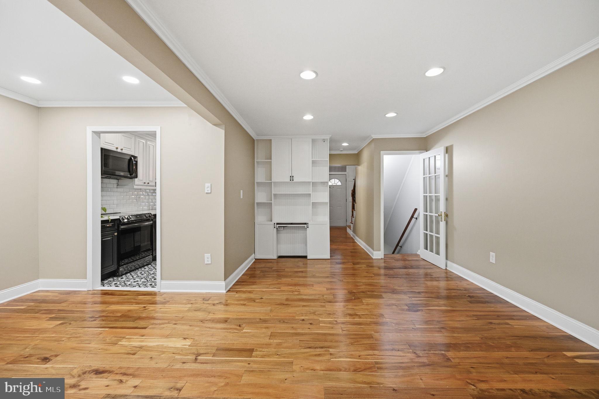 DEEPWOOD - Residential