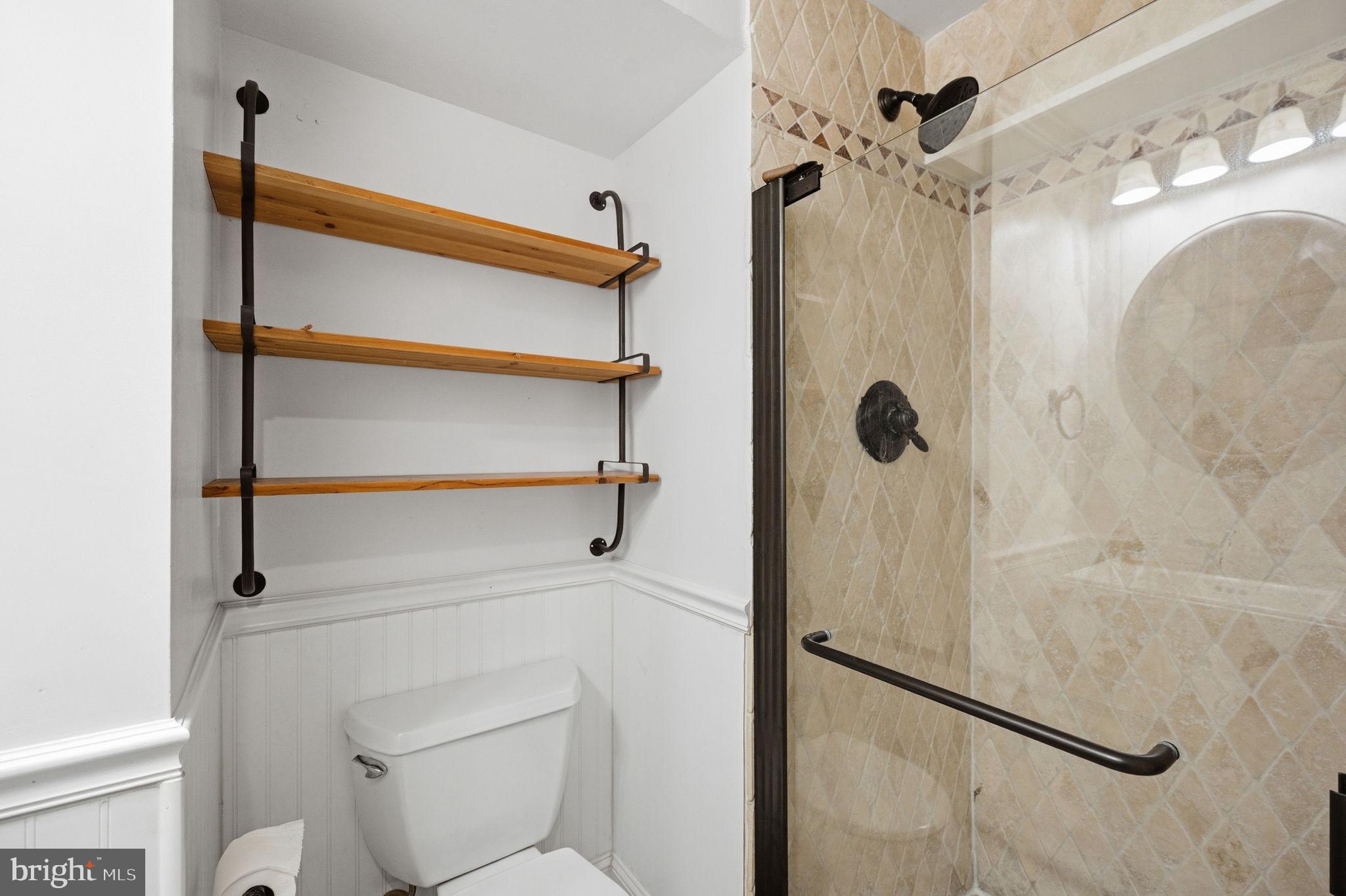 DEEPWOOD - Residential