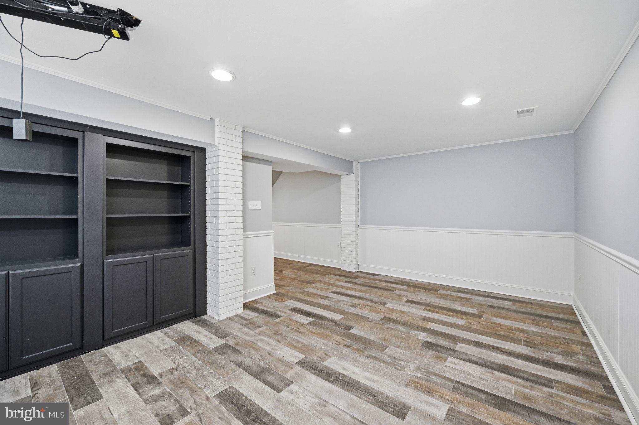 DEEPWOOD - Residential