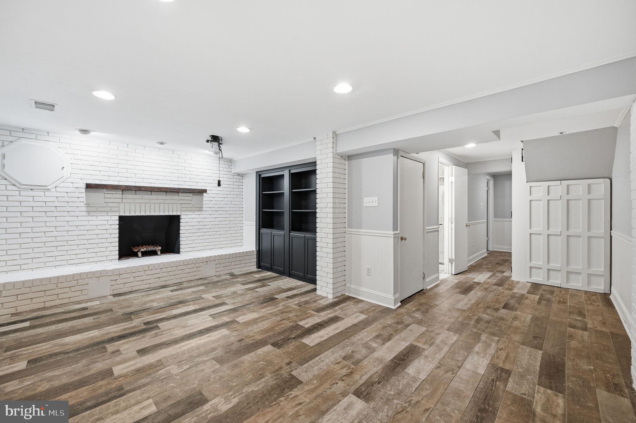 DEEPWOOD - Residential