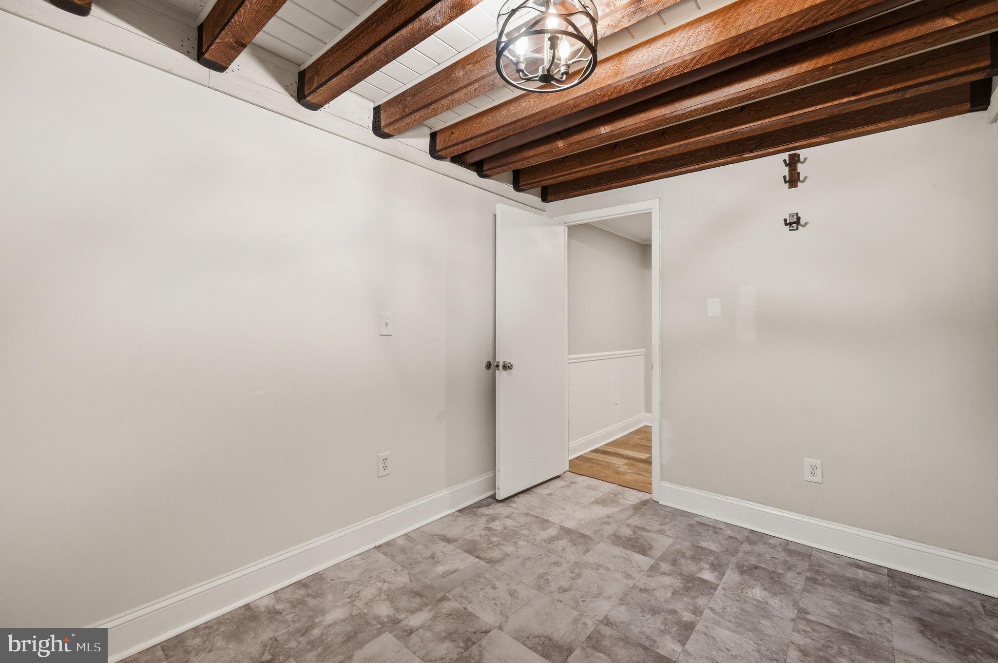 DEEPWOOD - Residential