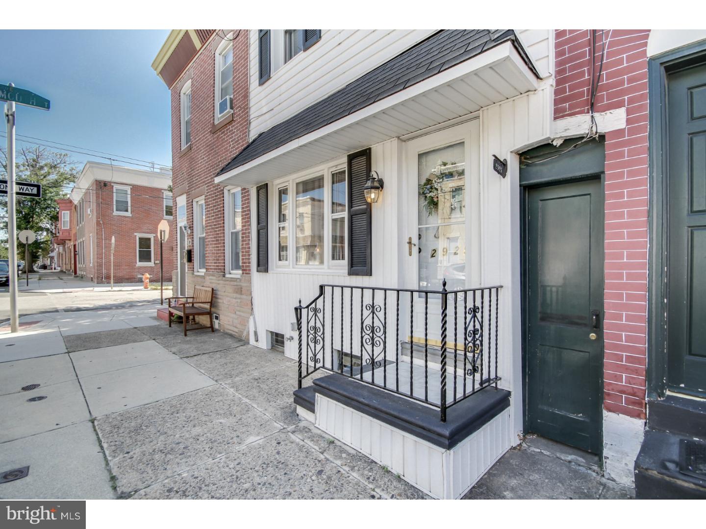 PORT RICHMOND - Residential