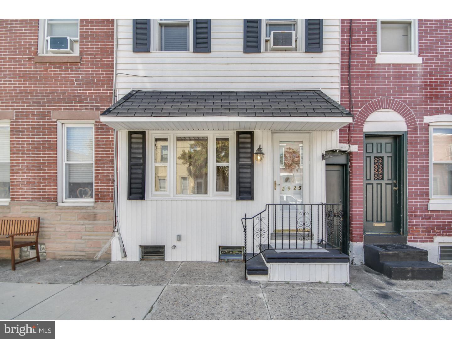 PORT RICHMOND - Residential