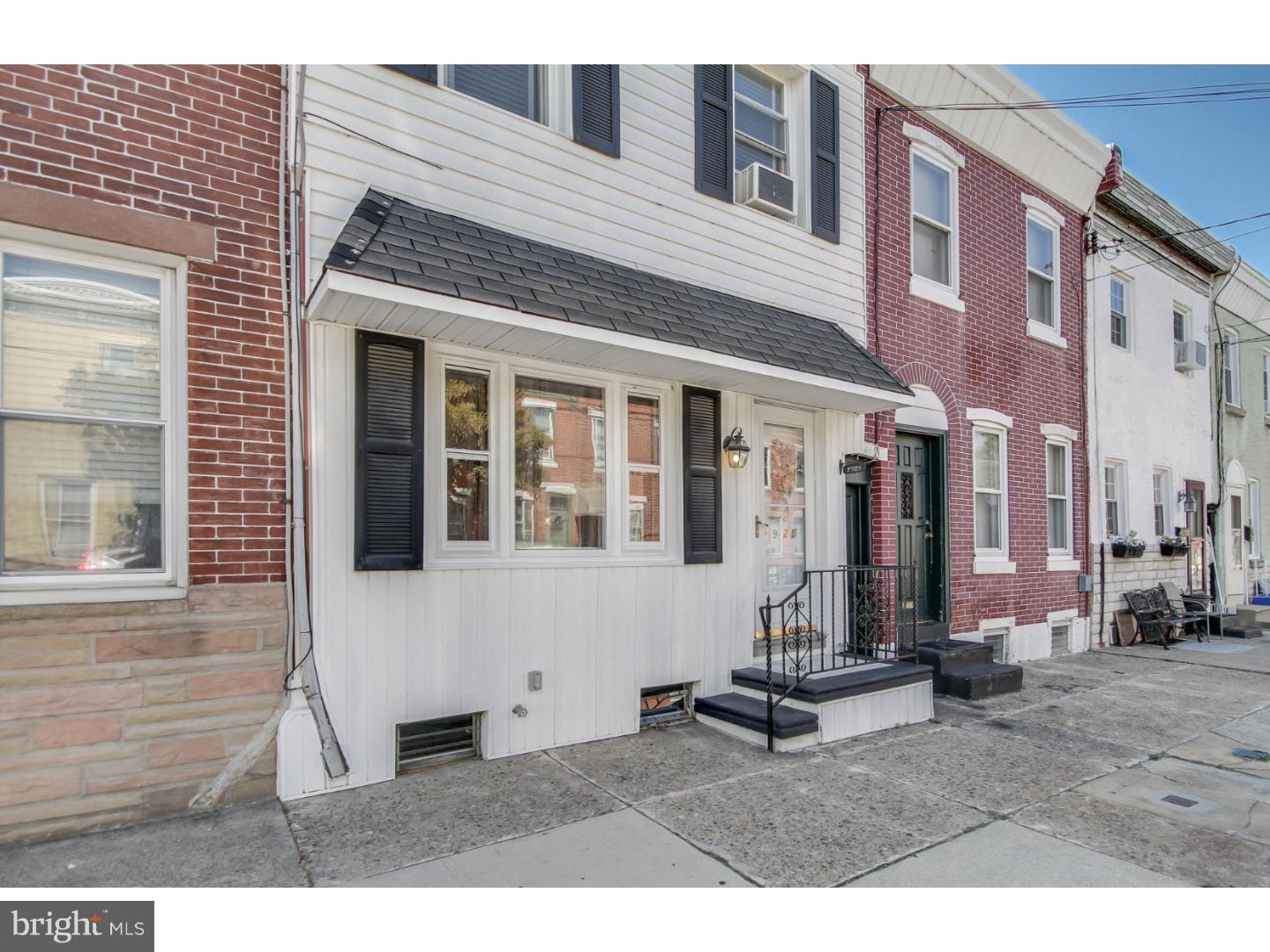 PORT RICHMOND - Residential