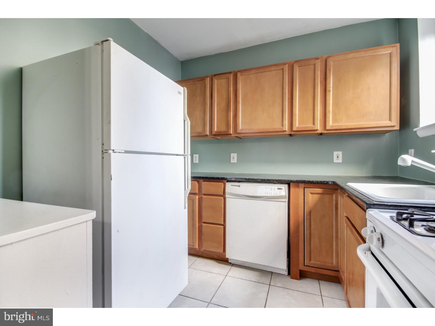 PORT RICHMOND - Residential