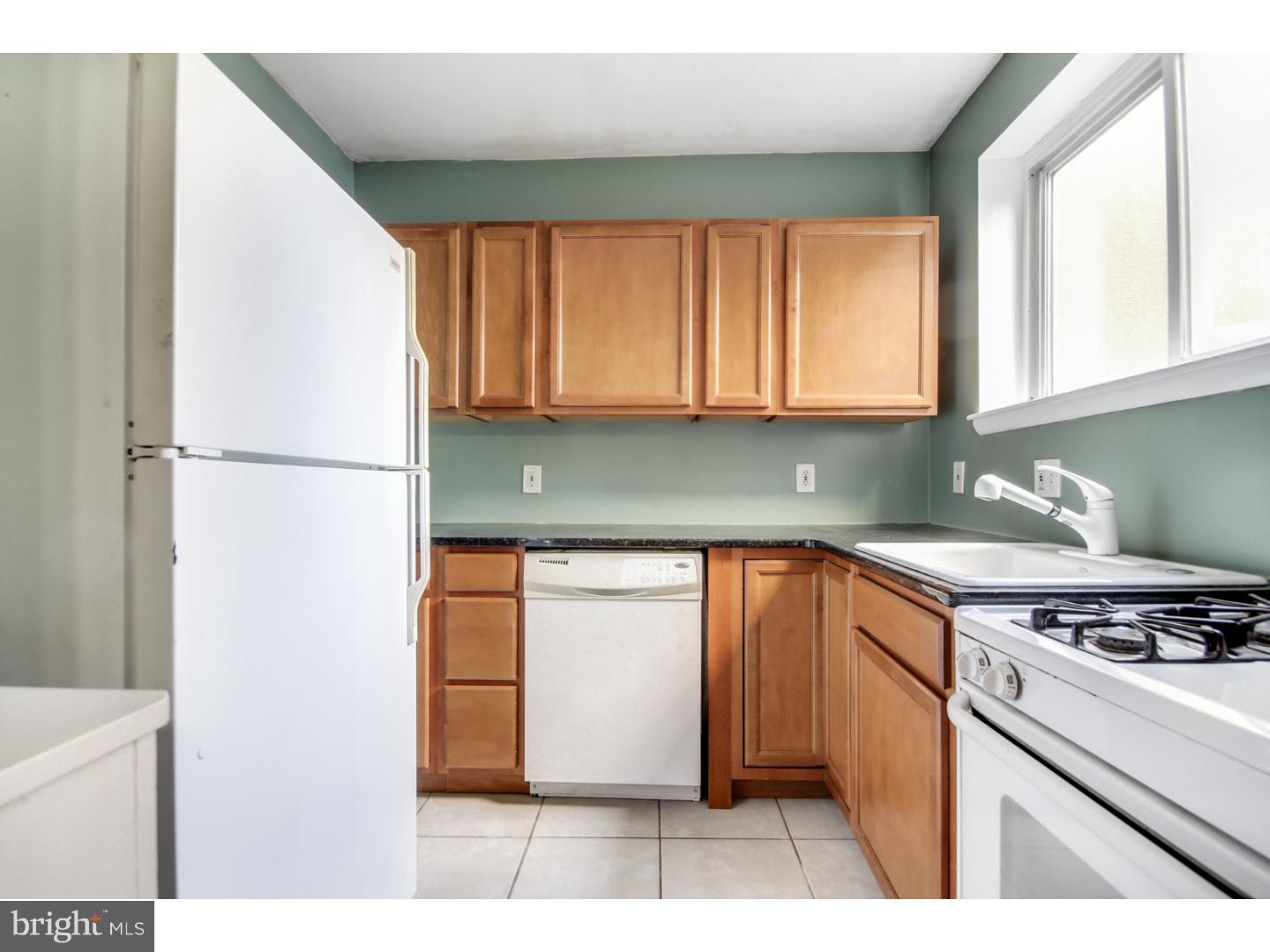PORT RICHMOND - Residential