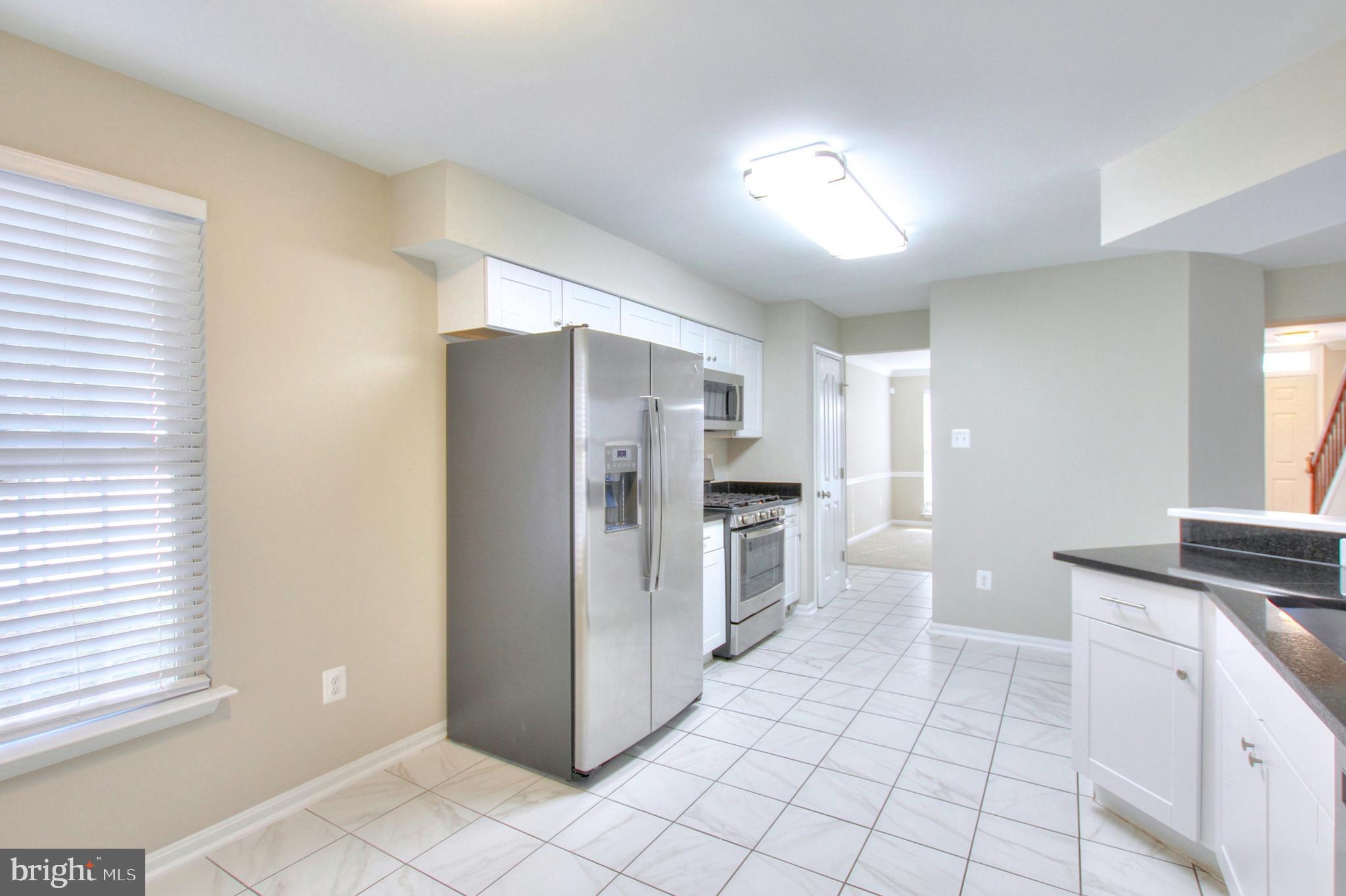 LONGRIDGE KNOLLS - Residential