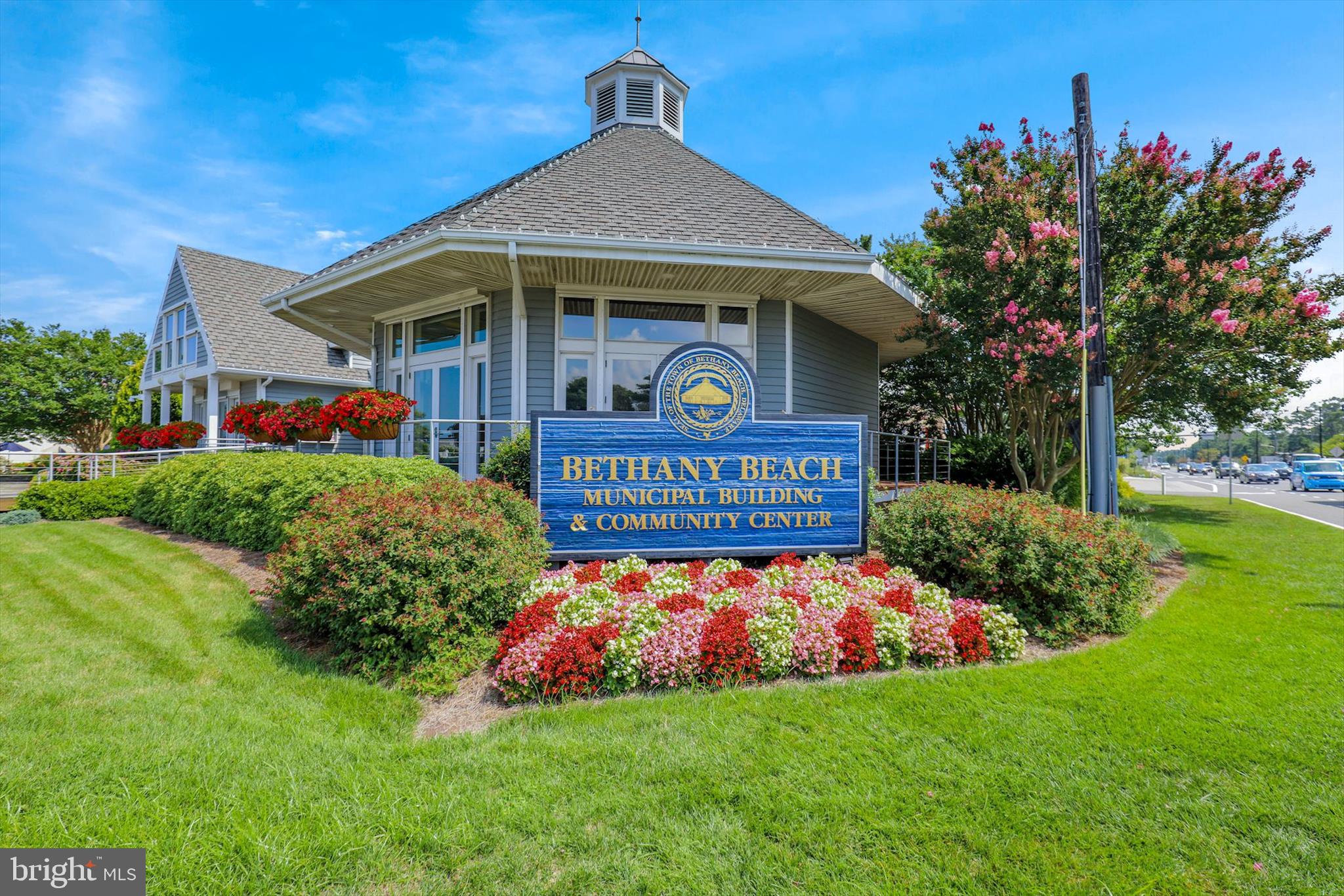 VILLAS OF BETHANY WEST - Residential