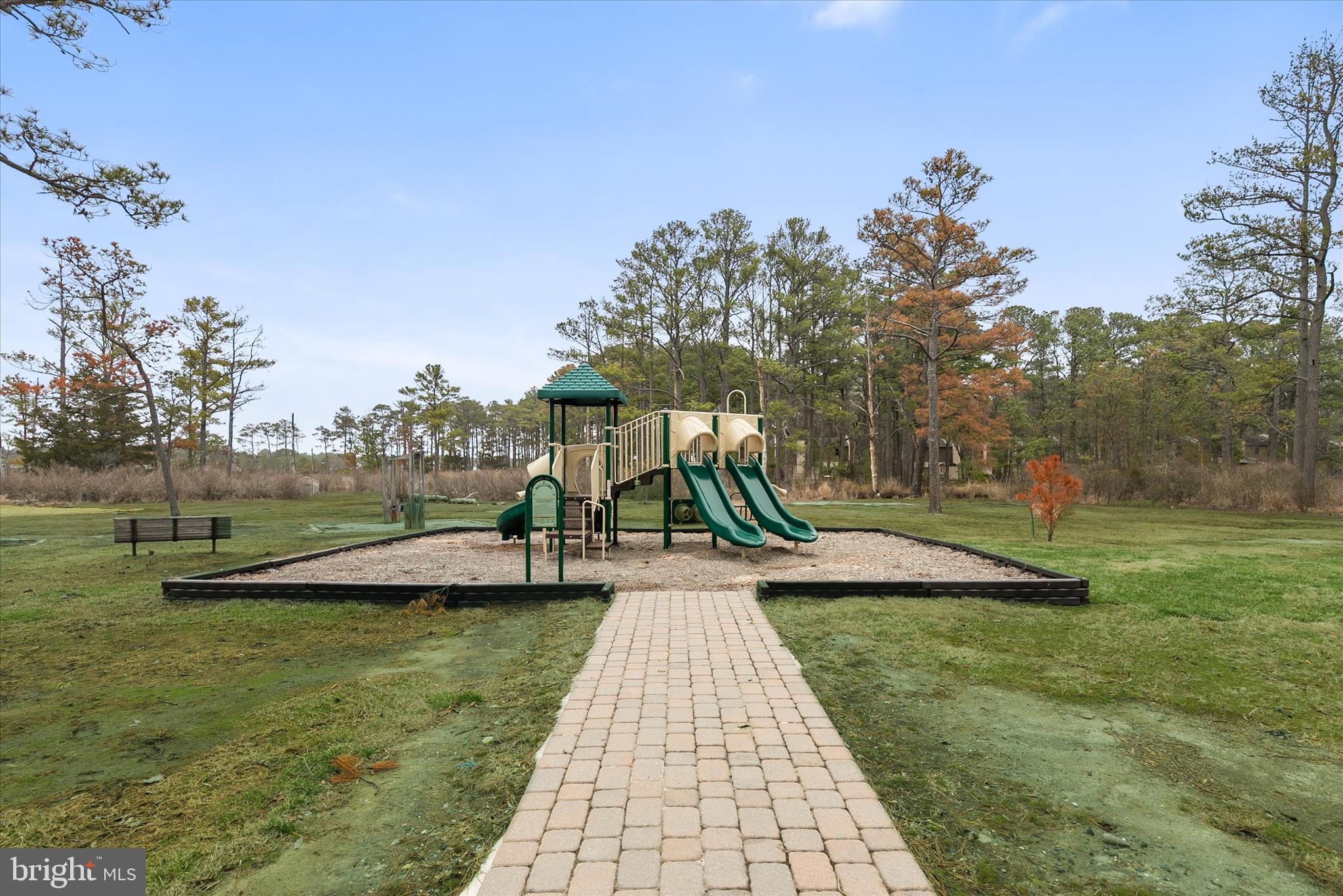 VILLAS OF BETHANY WEST - Residential