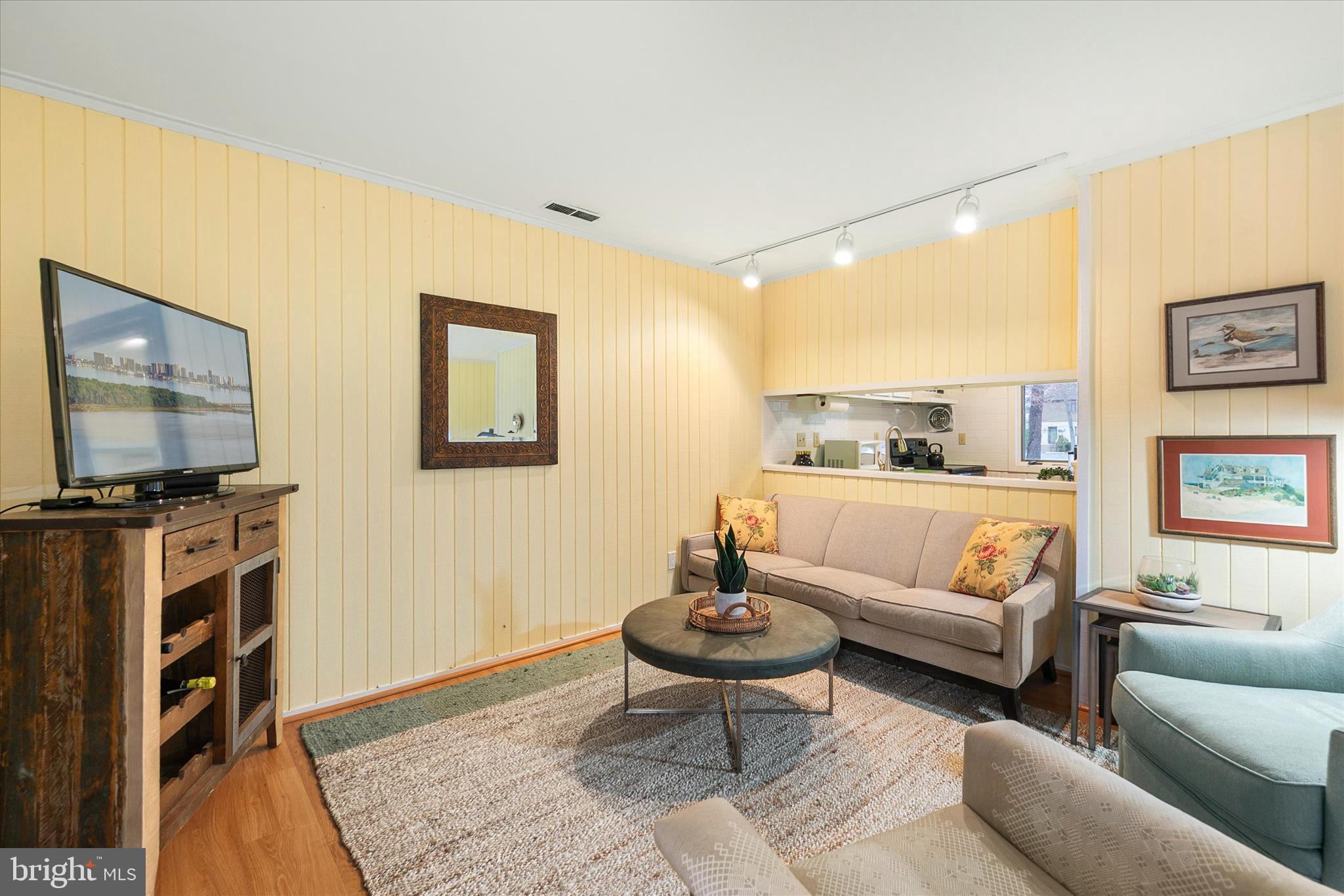 VILLAS OF BETHANY WEST - Residential