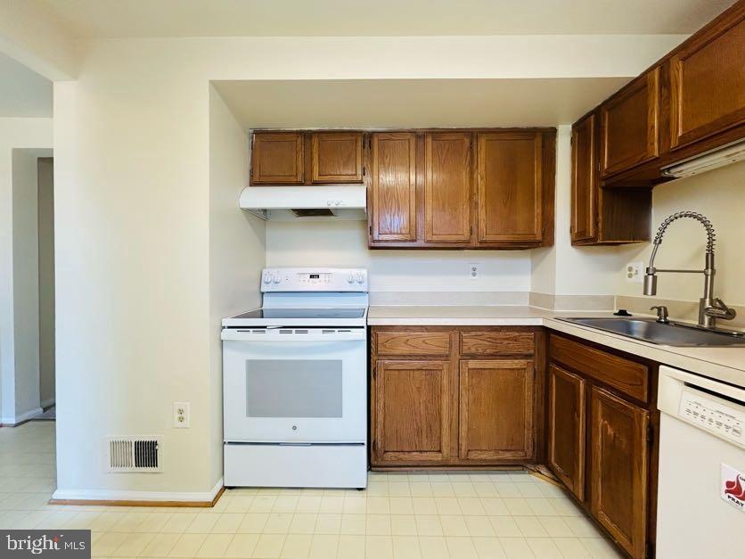 COUNTRYSIDE - Residential Lease