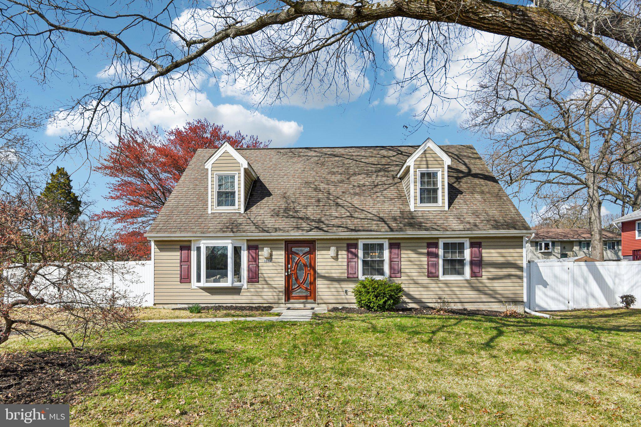 **  NEW PRICE  **  If you are looking for a 5 bedroom, 2 bath home with upgrades look no further!  This oversized cape cod features a new large capacity water heater, a recently replaced water main,  two big gorgeous 3 panel bay window, a newer Lennox Elite HVAC heat pump, newer insulated vinyl siding combined with blown-in insulation in the attic and newer double pane argon gas windows!  

On the first floor you will find 3 spacious bedrooms,  a luxurious custom designer bathroom with imported genuine calcutta marble, a kitchen with SS appliances that leads to the laundry room.  Upstairs you will find two oversized bedrooms that could be used for a mancave/private office and a second full bathroom with a custom designed walk in tiled shower featuring 2 shower heads.   Outside you'll enjoy the private non-through street with a gorgeous red maple tree out front and a fully fenced in back yard!