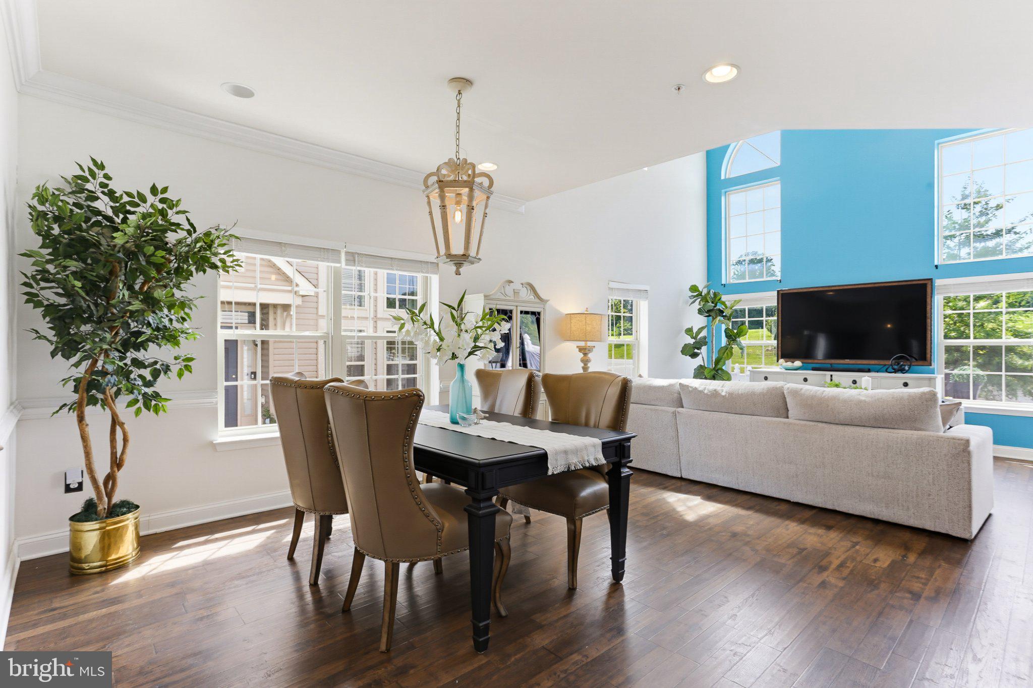 MARRIOTT'S CHOICE - Residential