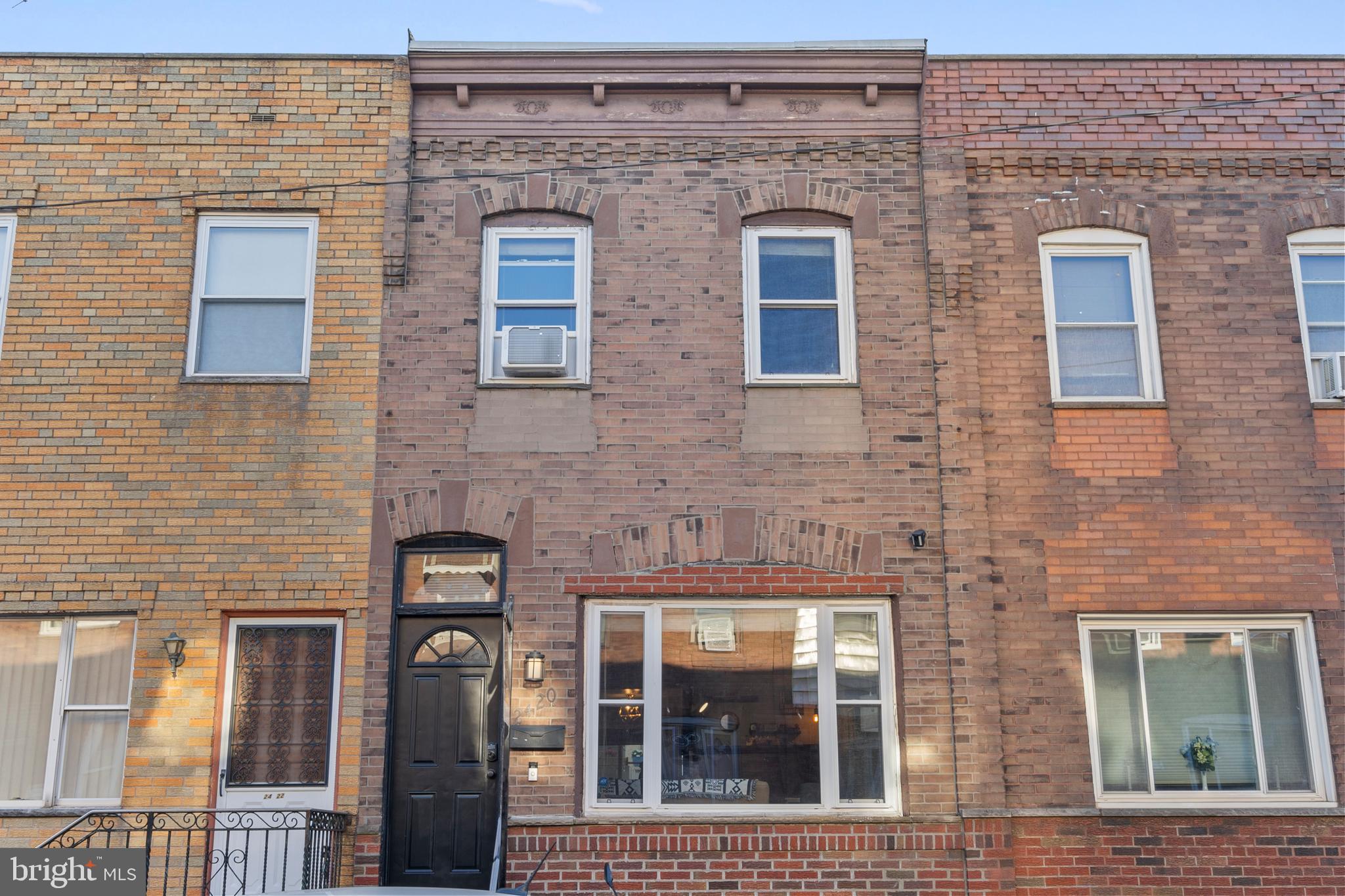 LOWER MOYAMENSING - Residential