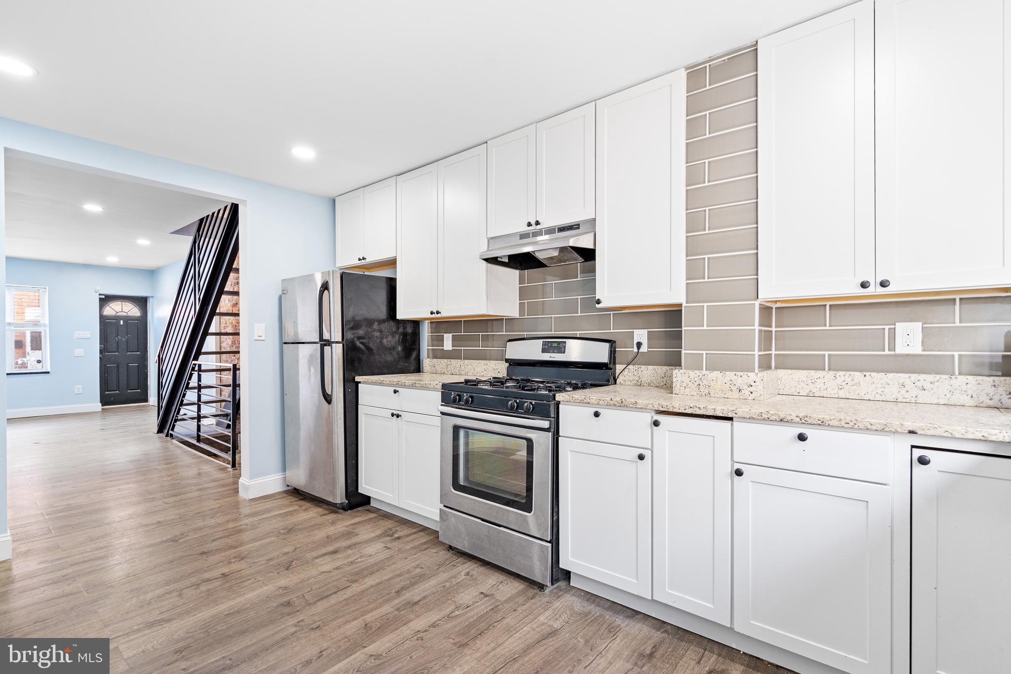 LOWER MOYAMENSING - Residential