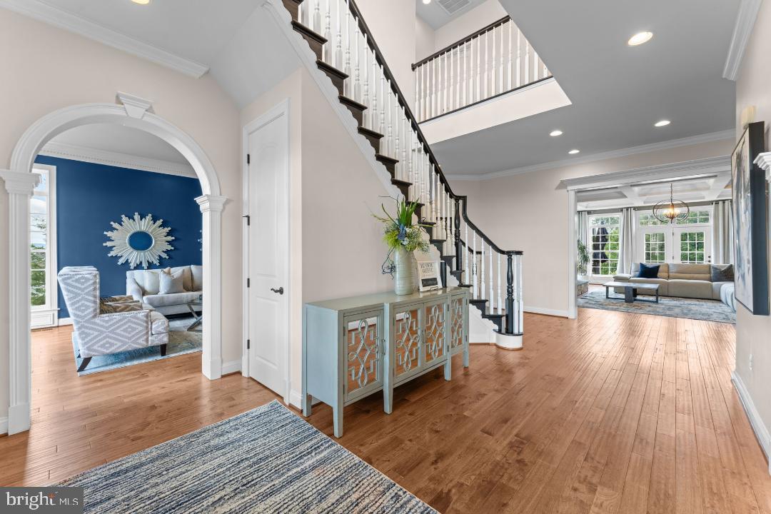 THE CREST AT WATERFORD - Residential