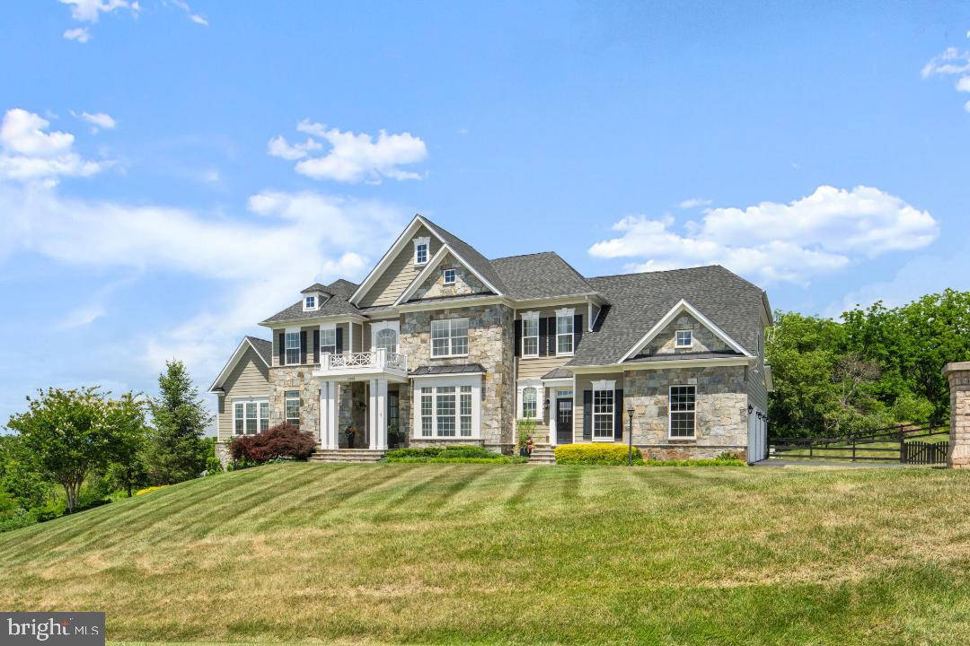 THE CREST AT WATERFORD - Residential