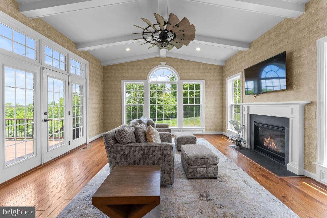THE CREST AT WATERFORD - Residential