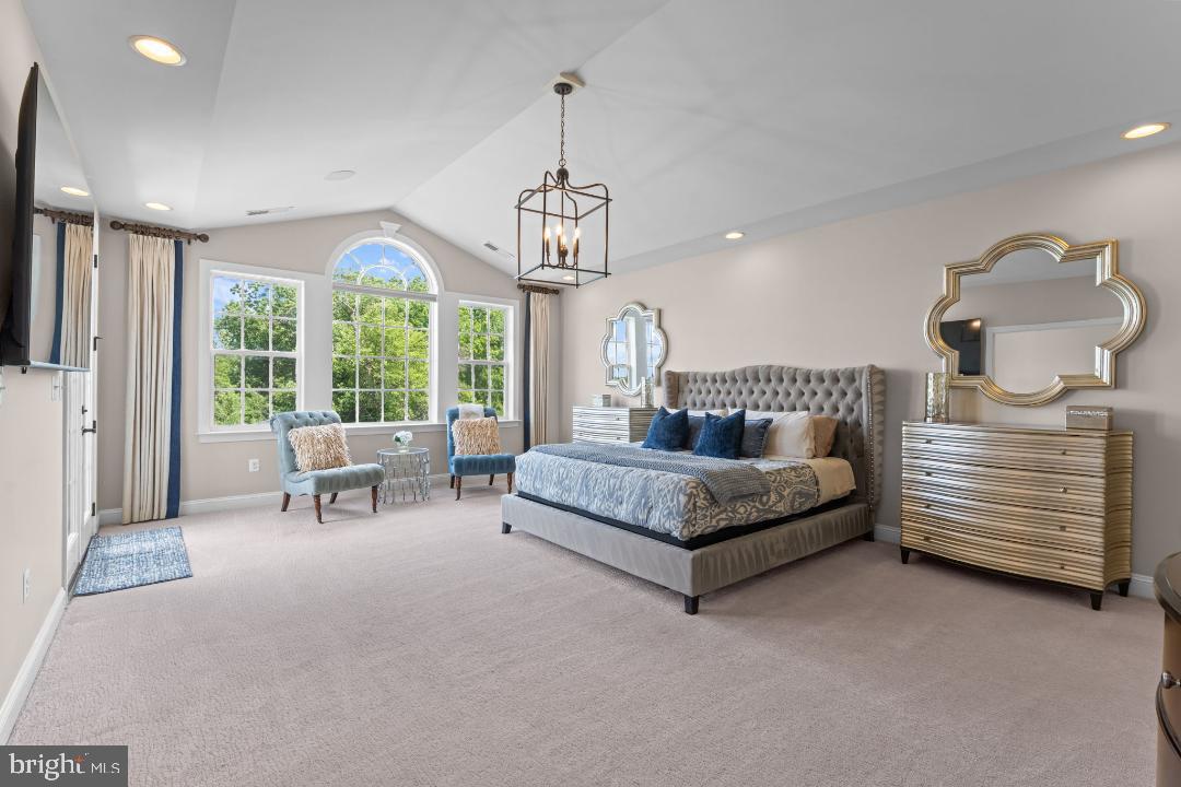 THE CREST AT WATERFORD - Residential