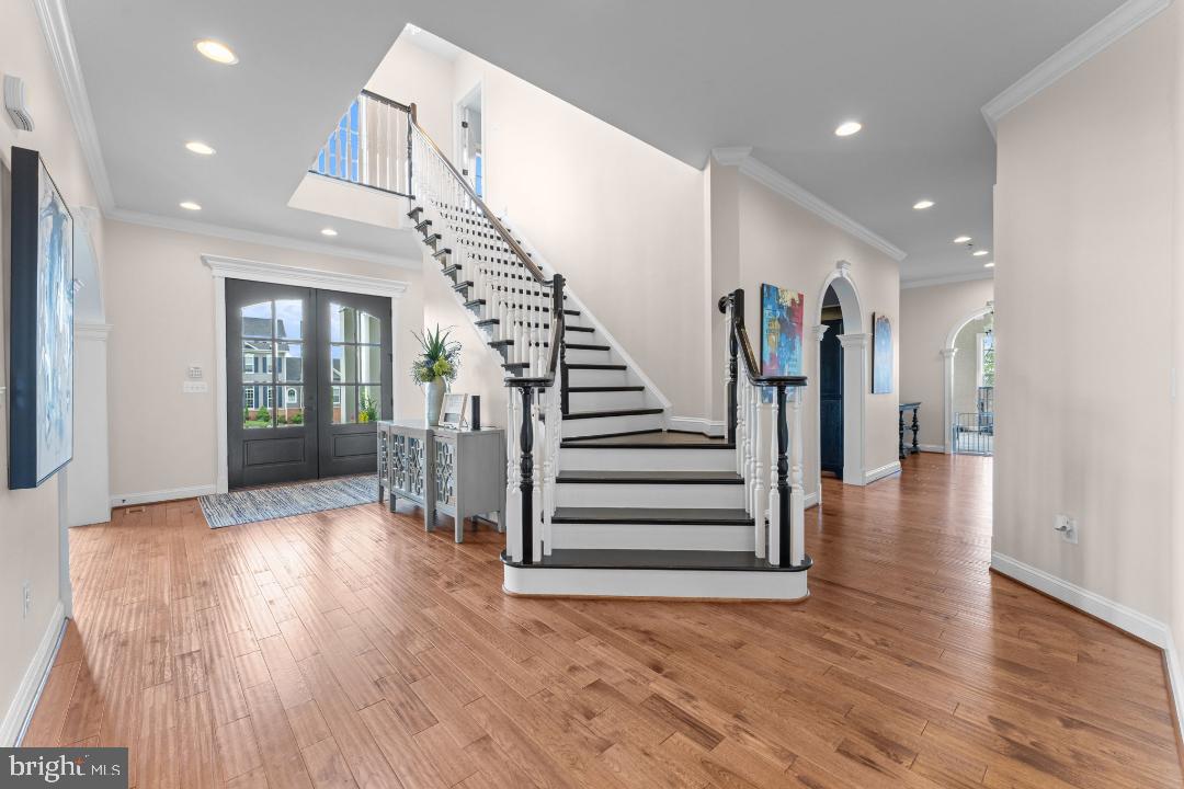 THE CREST AT WATERFORD - Residential