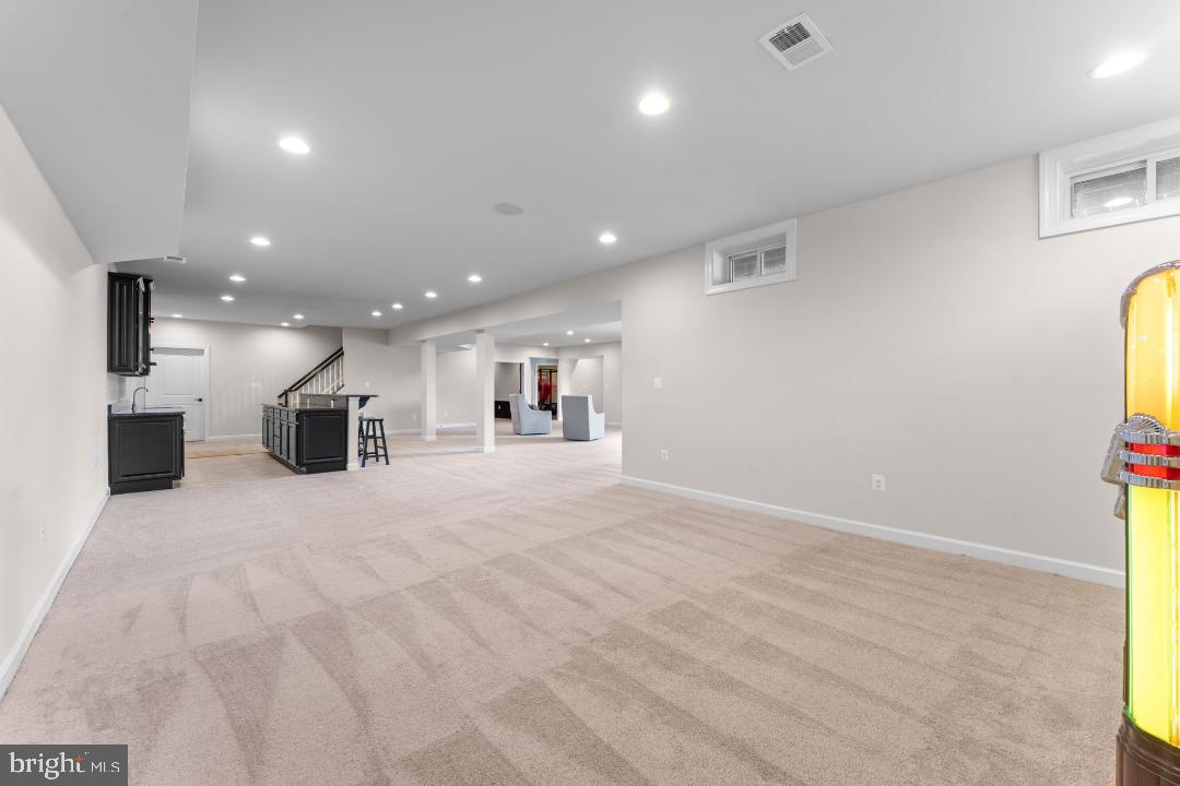THE CREST AT WATERFORD - Residential