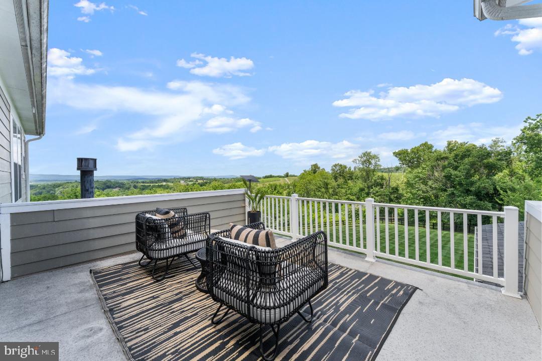 THE CREST AT WATERFORD - Residential