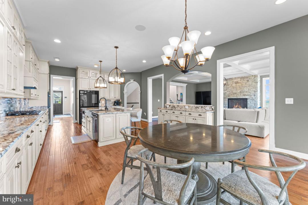 THE CREST AT WATERFORD - Residential