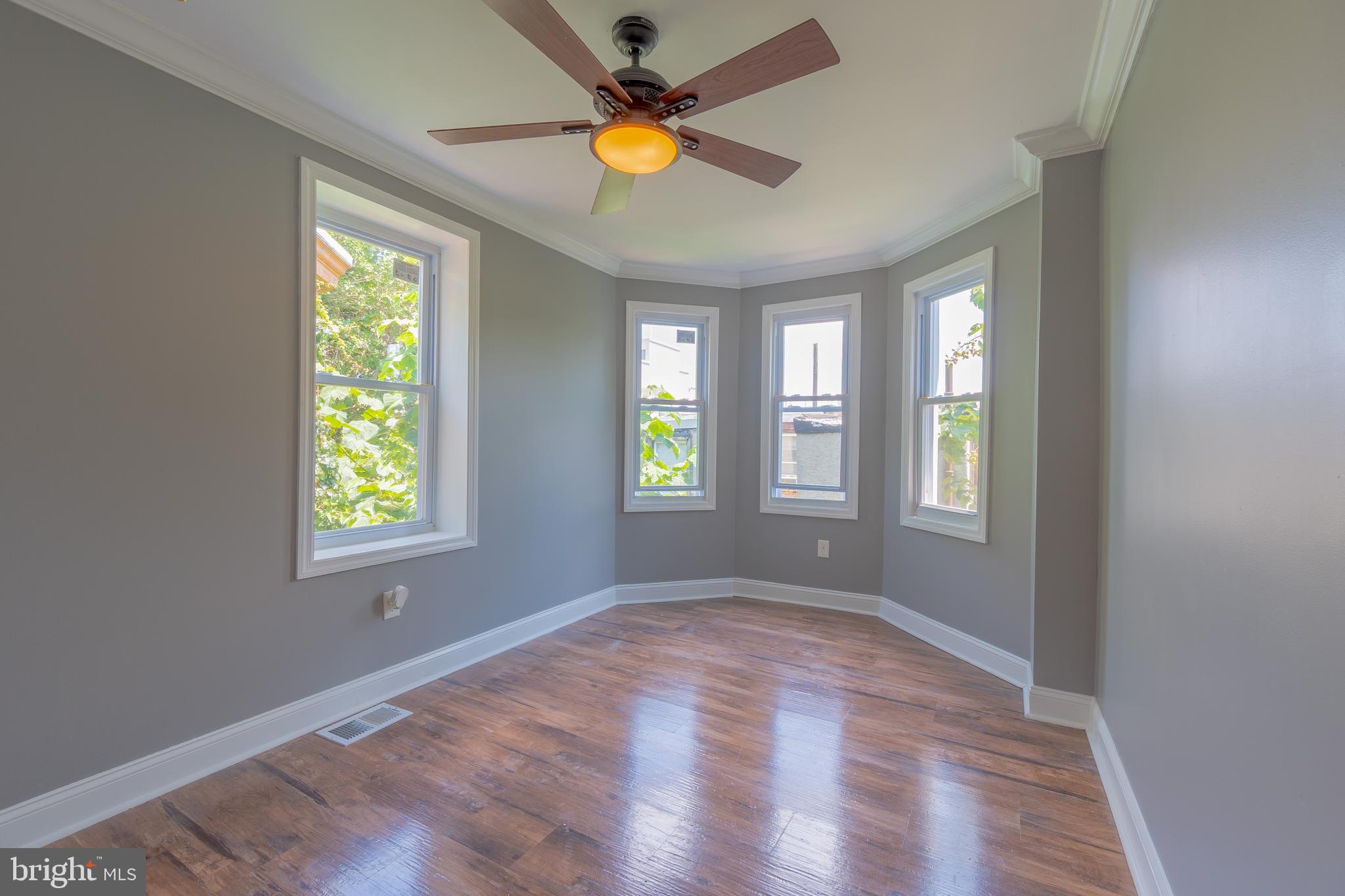 NORRIS SQUARE - Residential