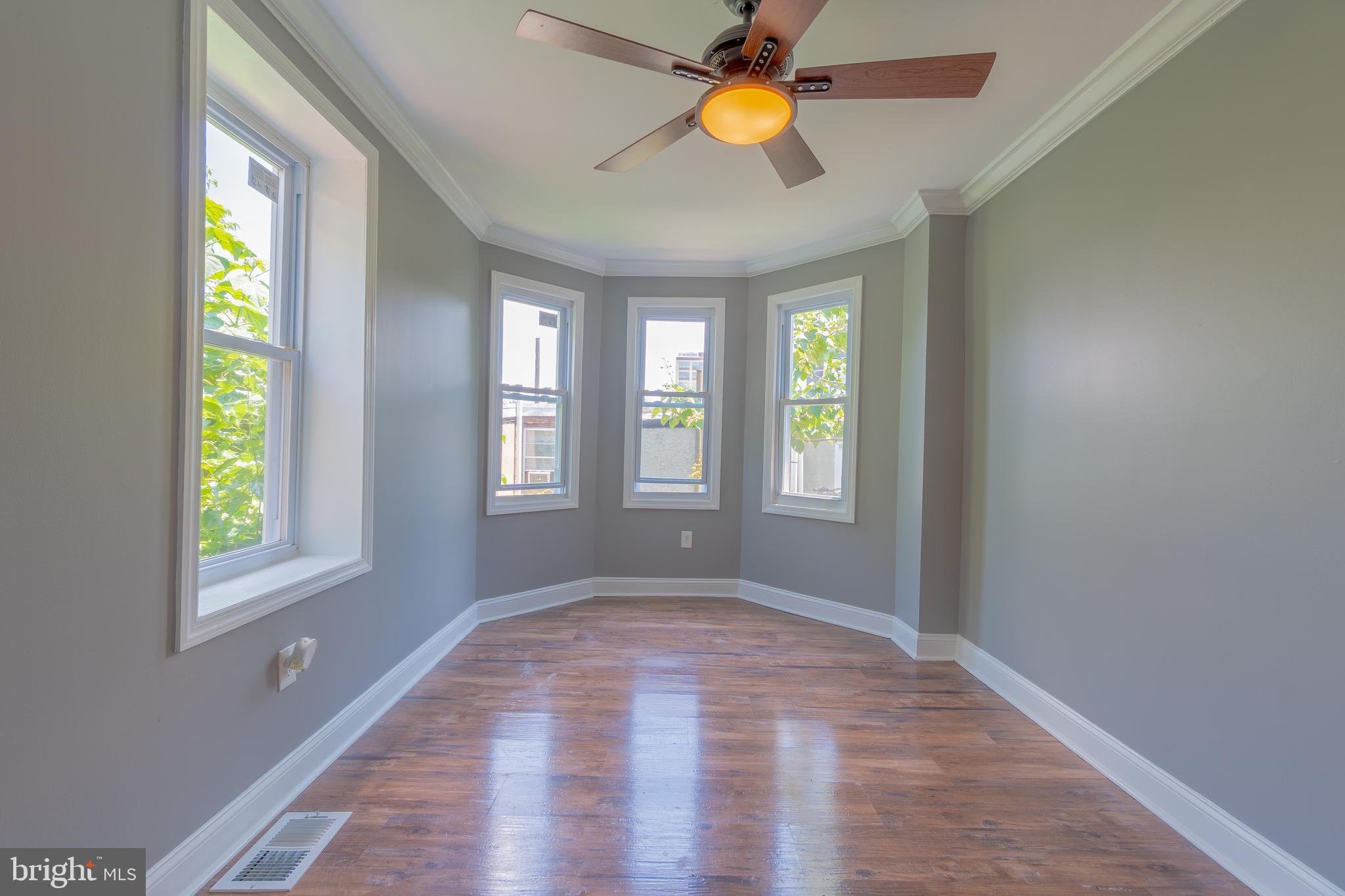 NORRIS SQUARE - Residential
