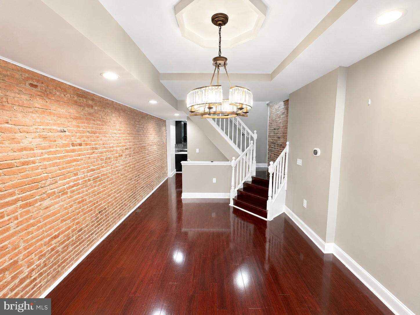 OLIVER - Residential