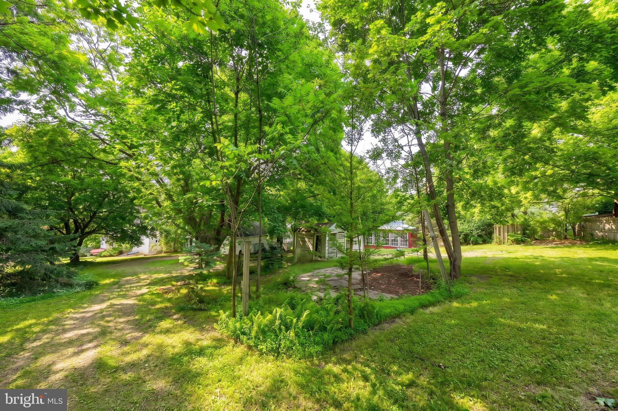 WINDSOR TWP - Residential