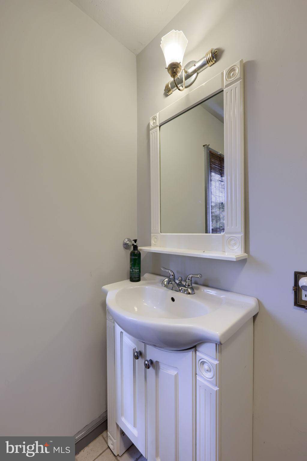 WINDSOR TWP - Residential