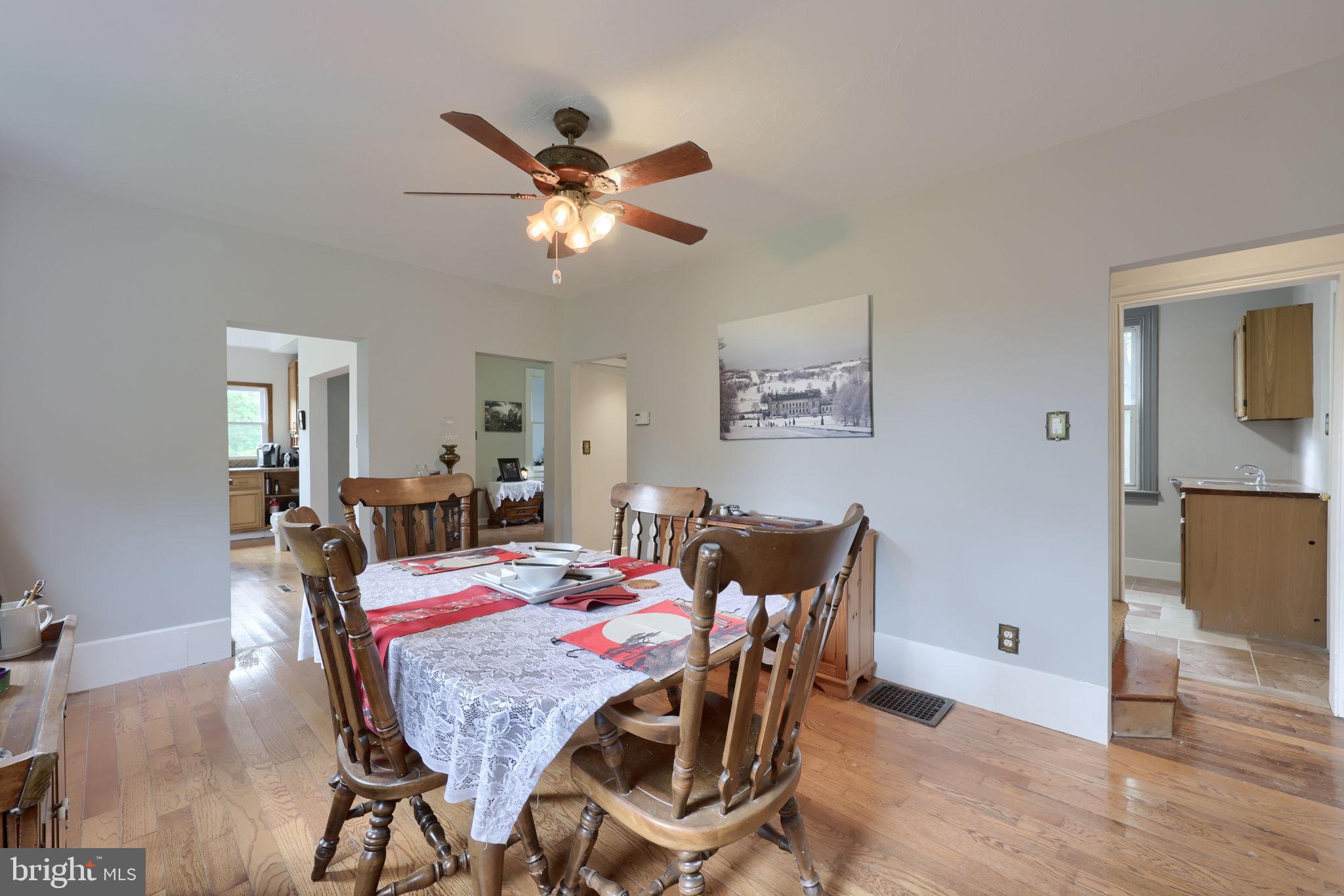 WINDSOR TWP - Residential