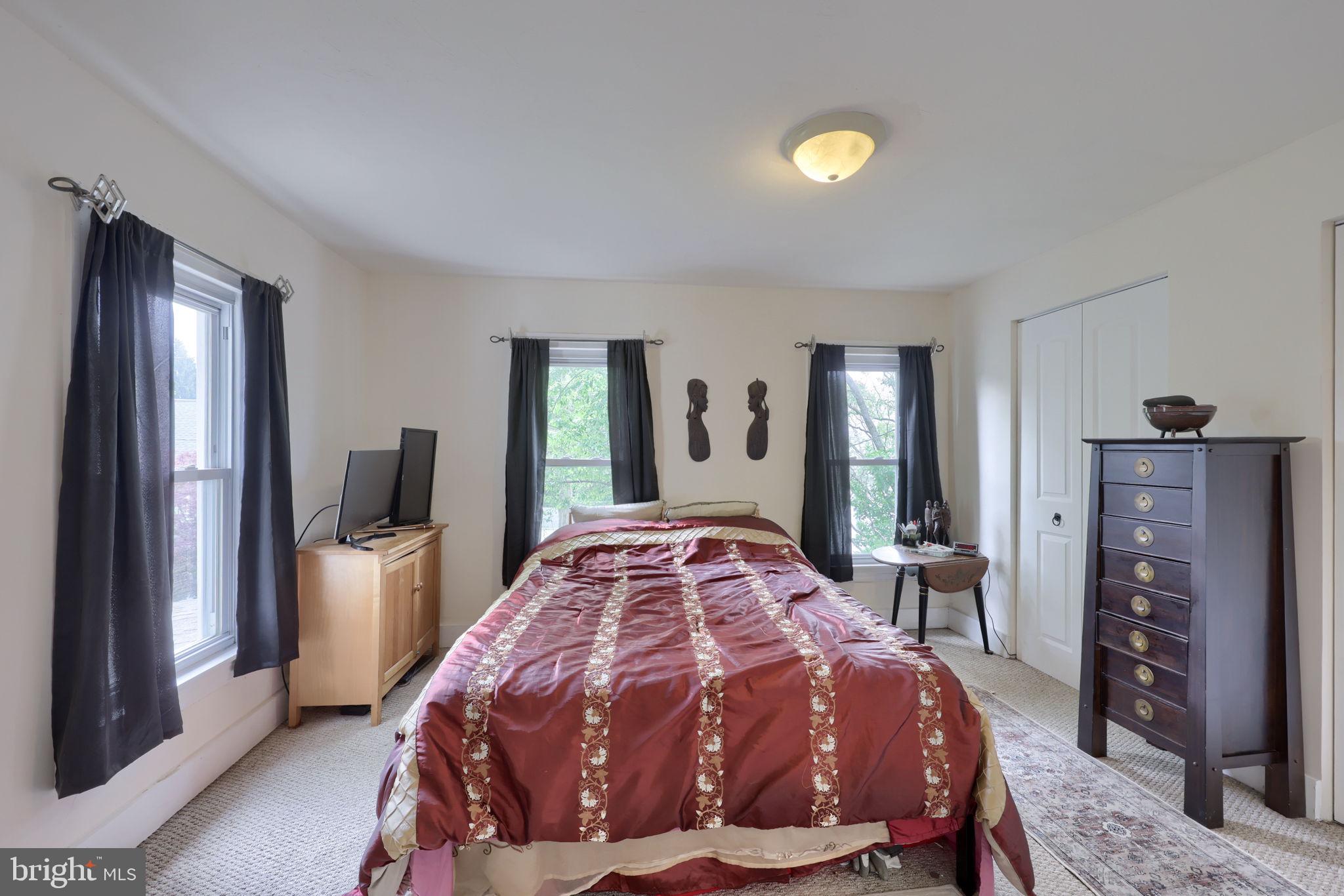 WINDSOR TWP - Residential