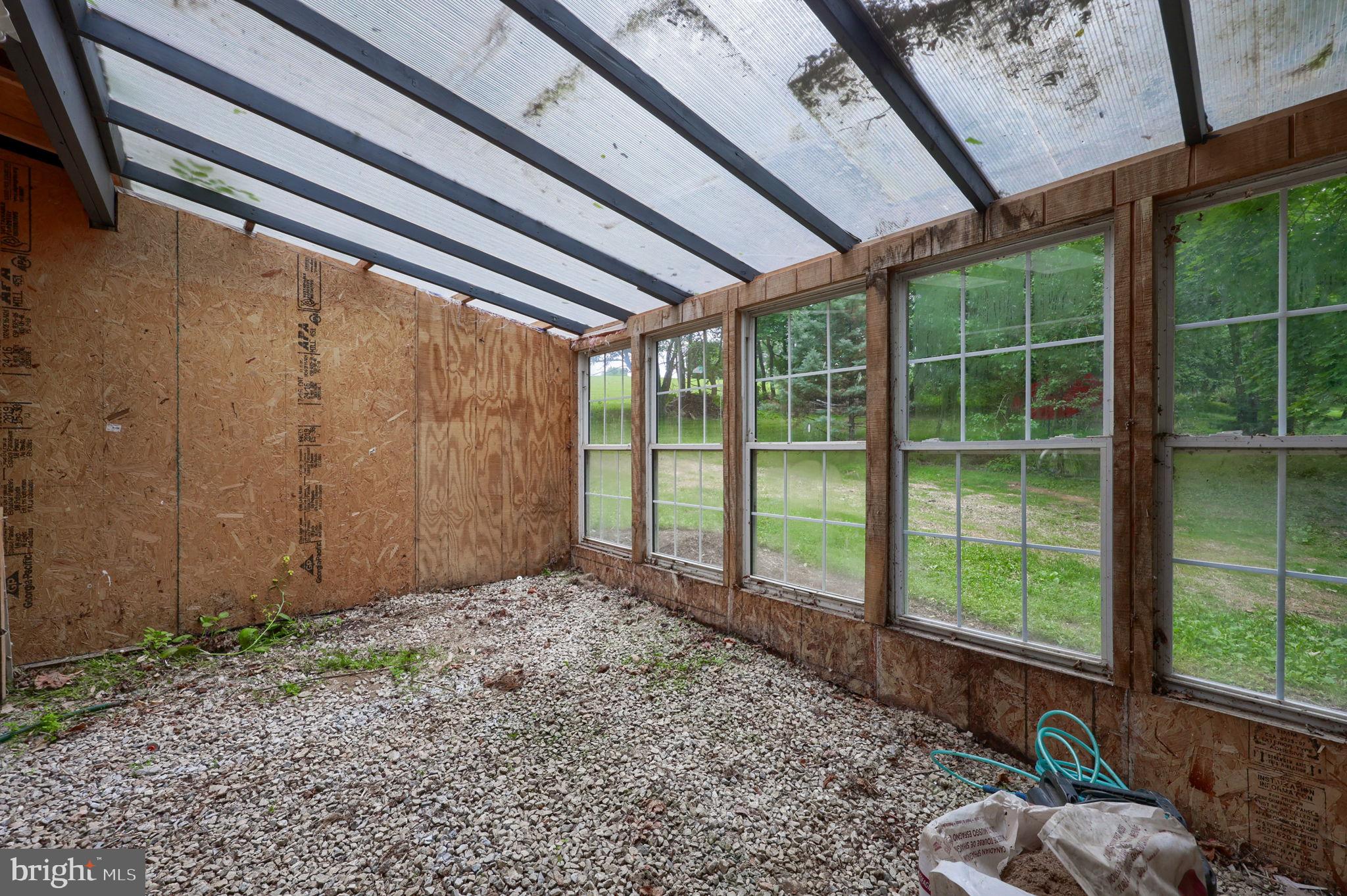 WINDSOR TWP - Residential