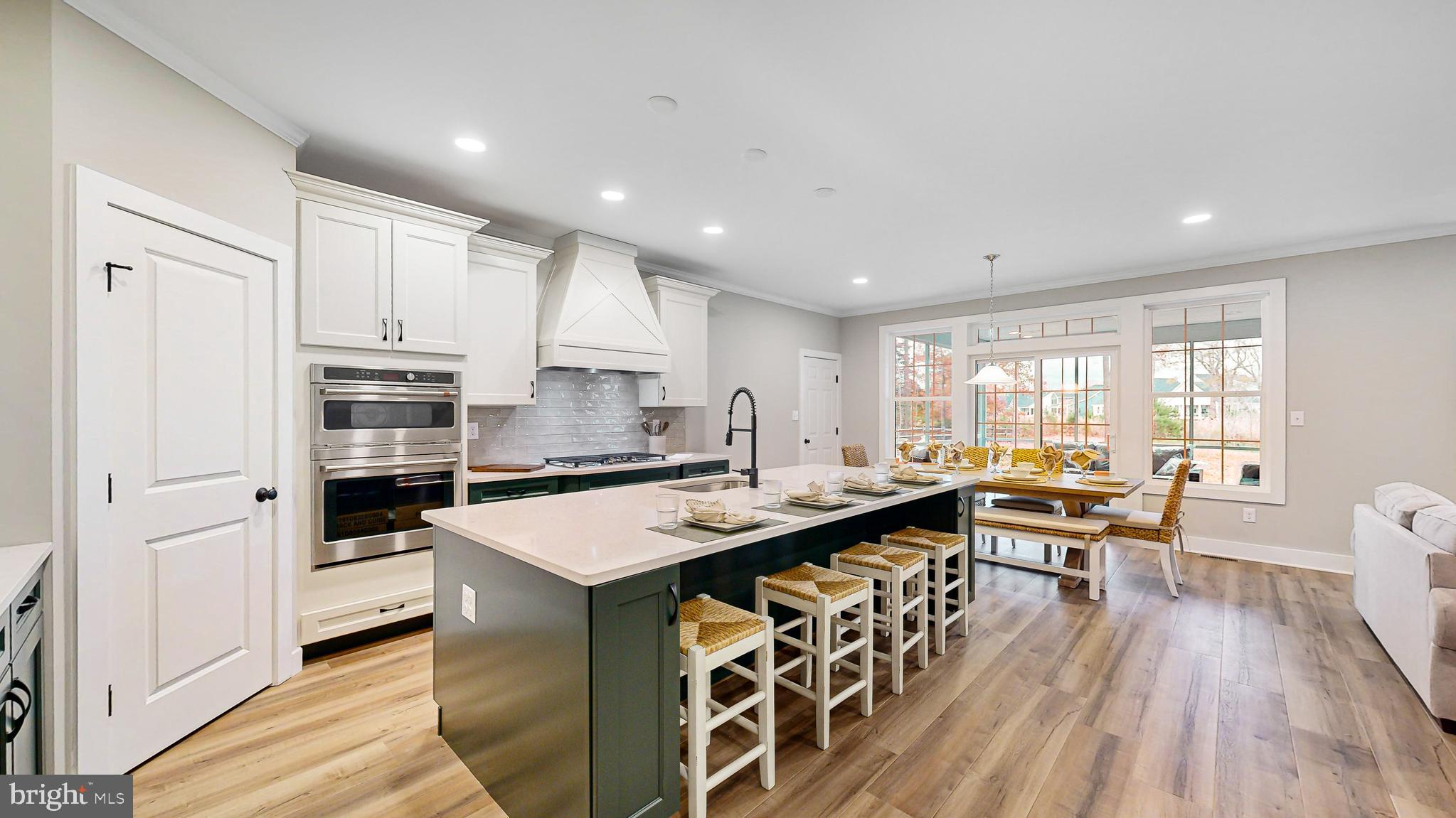 INGRAMS POINT - Residential